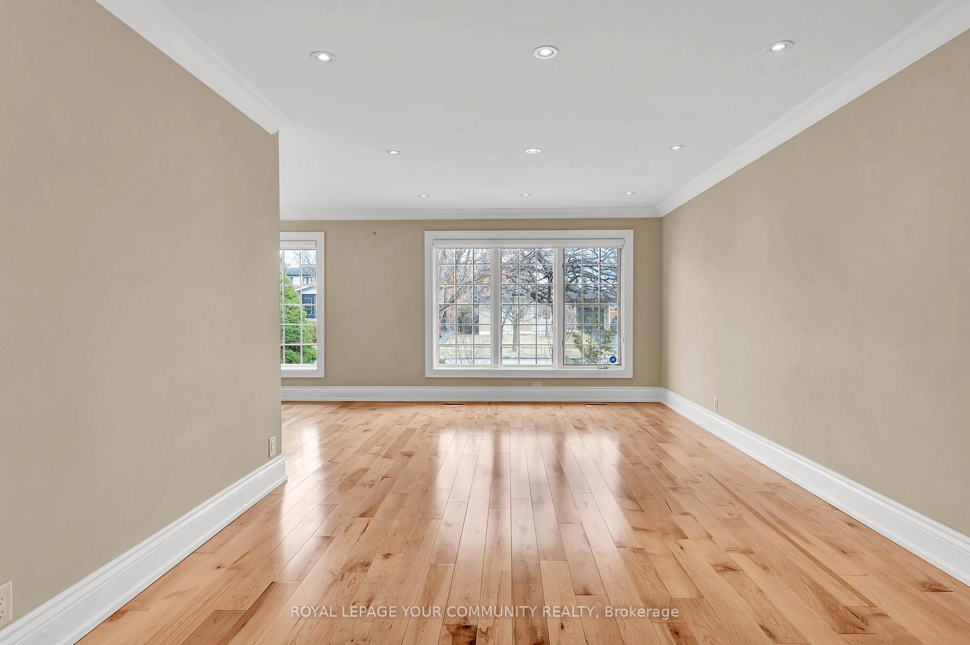 Photo 6 of 998 Vistula Drive, Pickering, West Shore — HOMEH