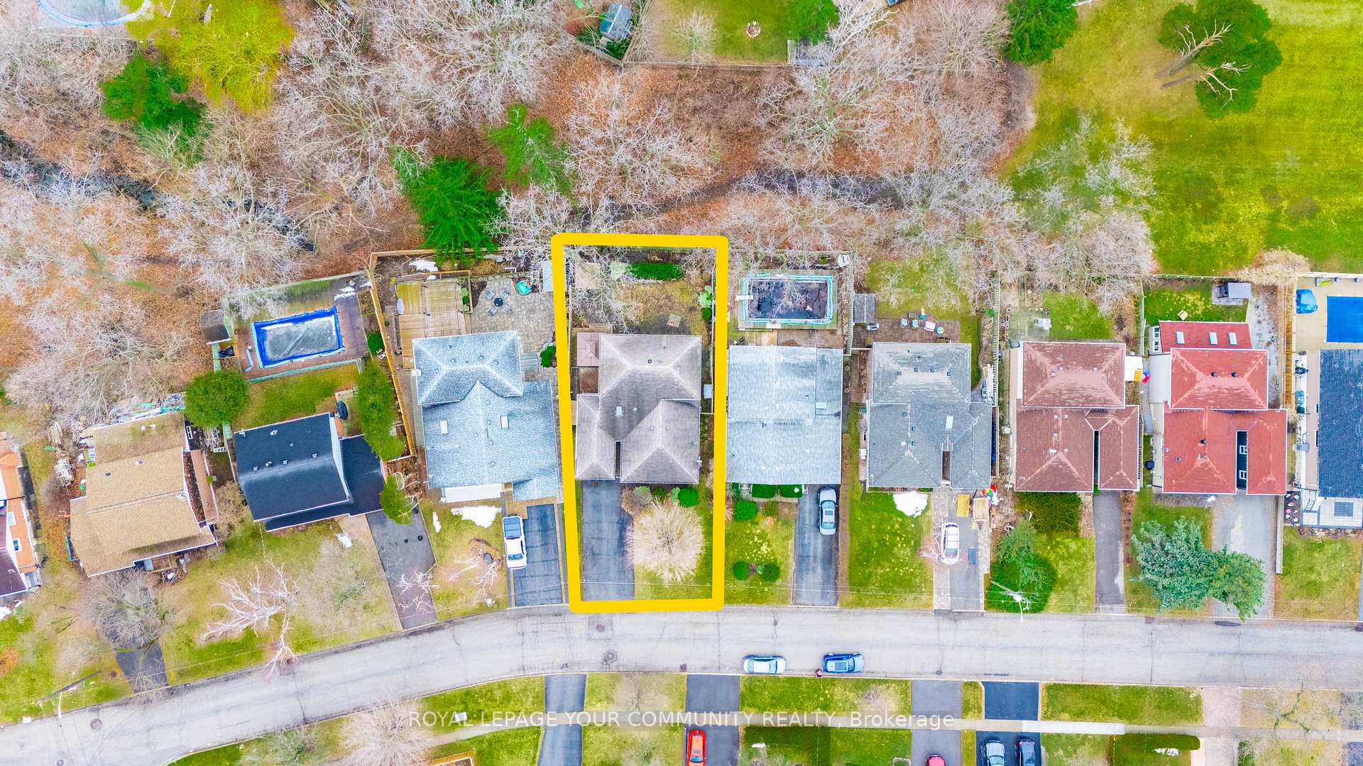 Photo 26 of 998 Vistula Drive, Pickering, West Shore — HOMEH