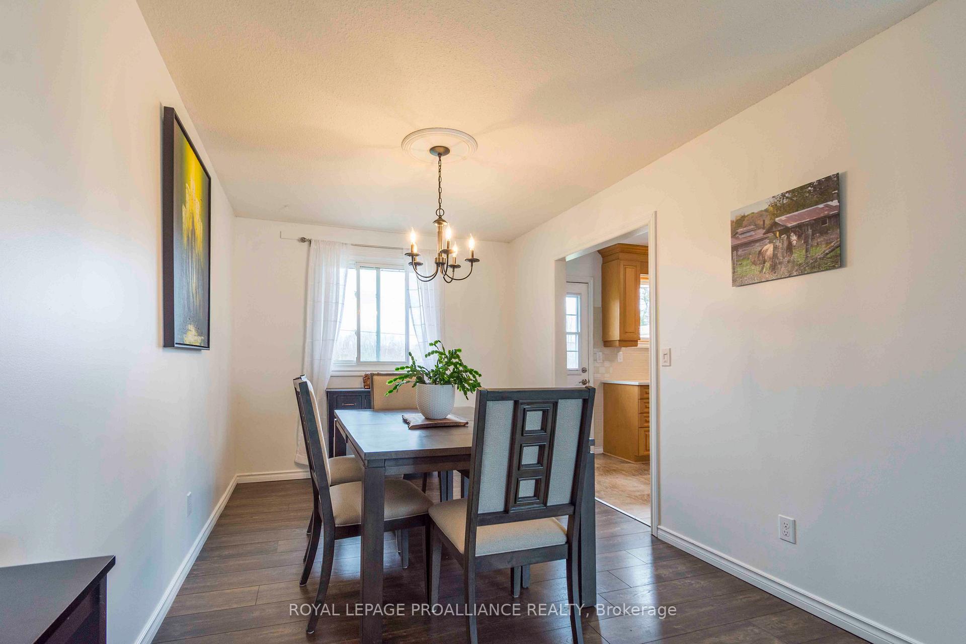Photo 9 of 142 Jeffrey Drive, Quinte West, Sidney Ward — HOMEH