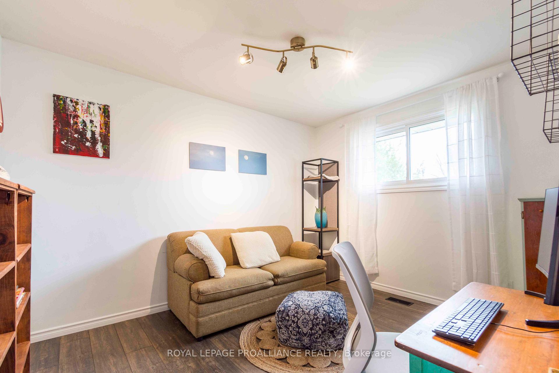 Photo 17 of 142 Jeffrey Drive, Quinte West, Sidney Ward — HOMEH