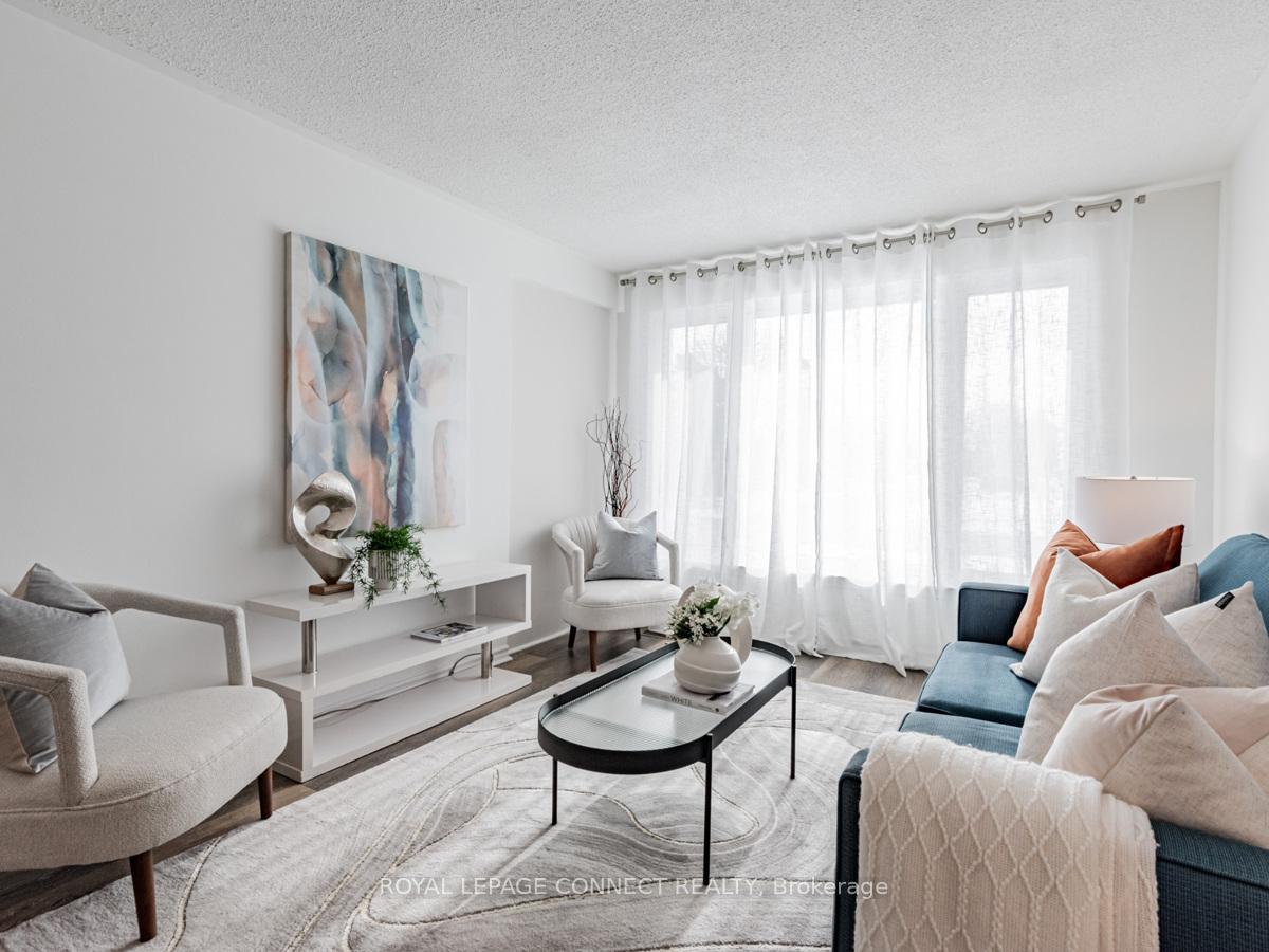 Photo 4 of 1320 Tatra Drive, Pickering, Bay Ridges — HOMEH