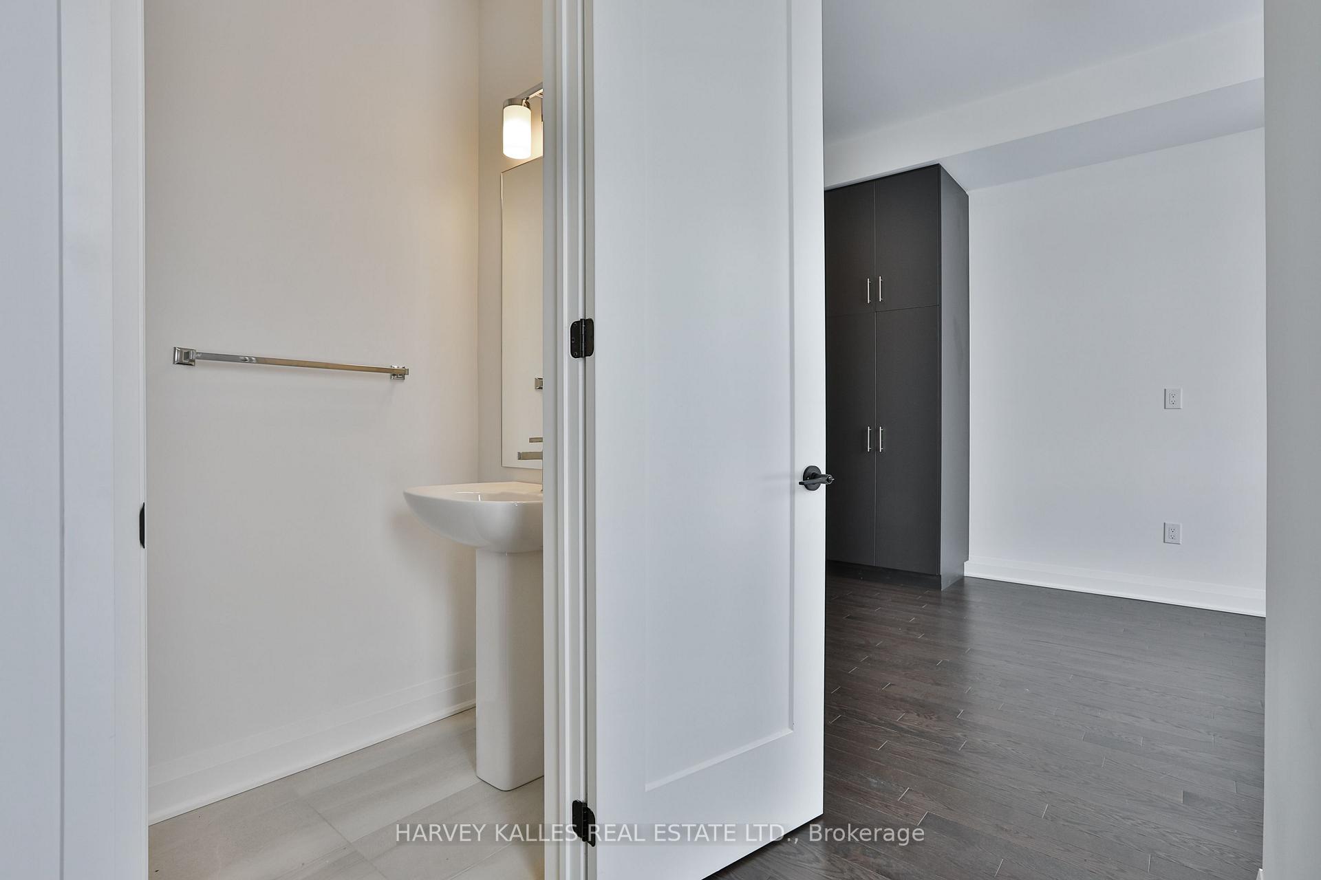 Photo 11 of Unit POTL 11, 300 Atkinson Avenue, Vaughan, Uplands — HOMEH