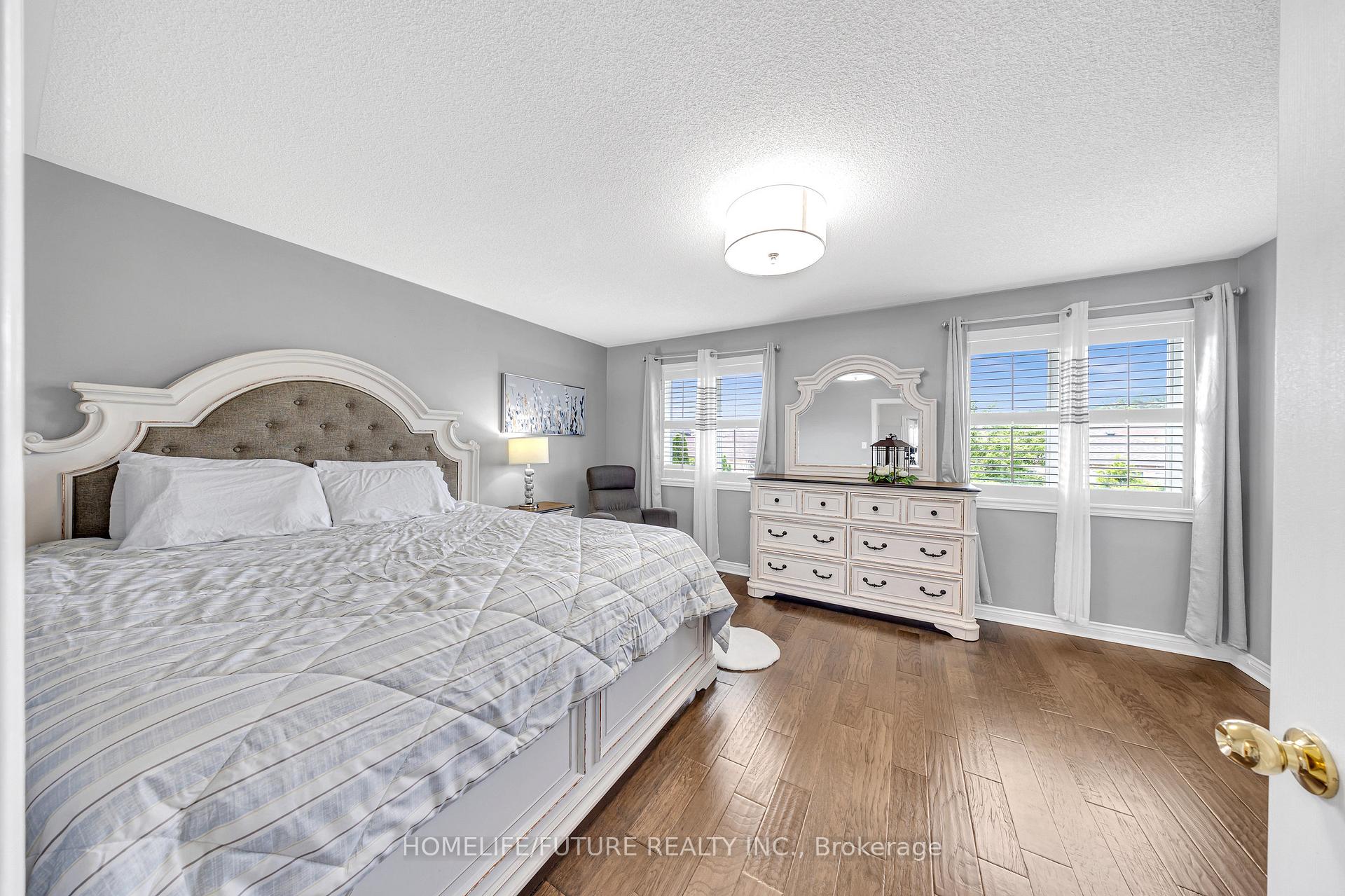 Photo 27 of 6 Floree Street, Whitby, Taunton North — HOMEH