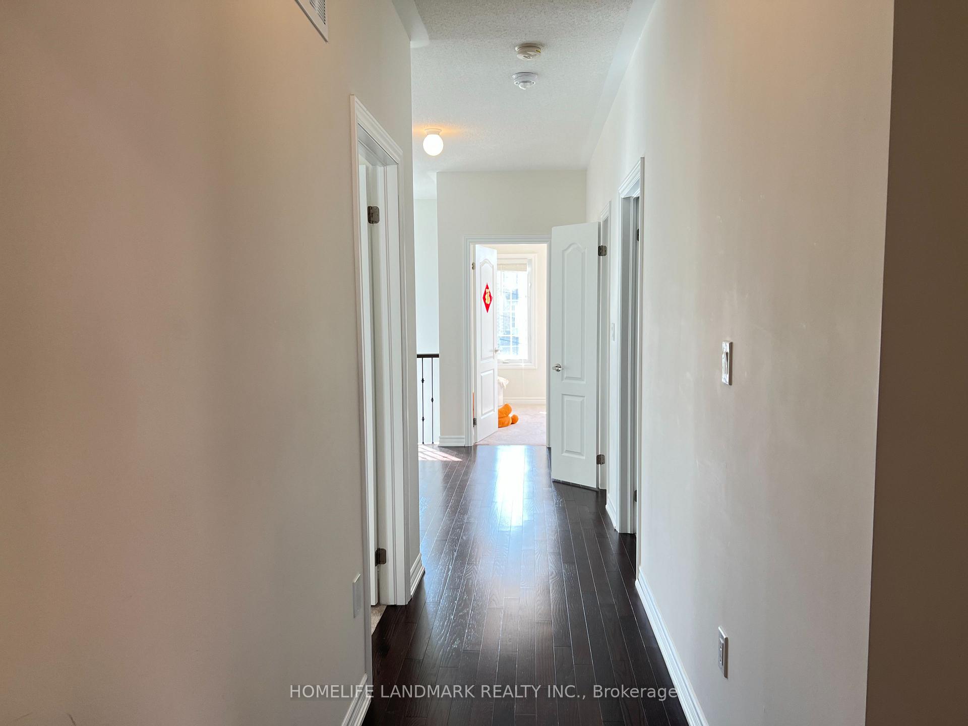 Photo 12 of 15 Schurman Street, Aurora, Rural Aurora — HOMEH