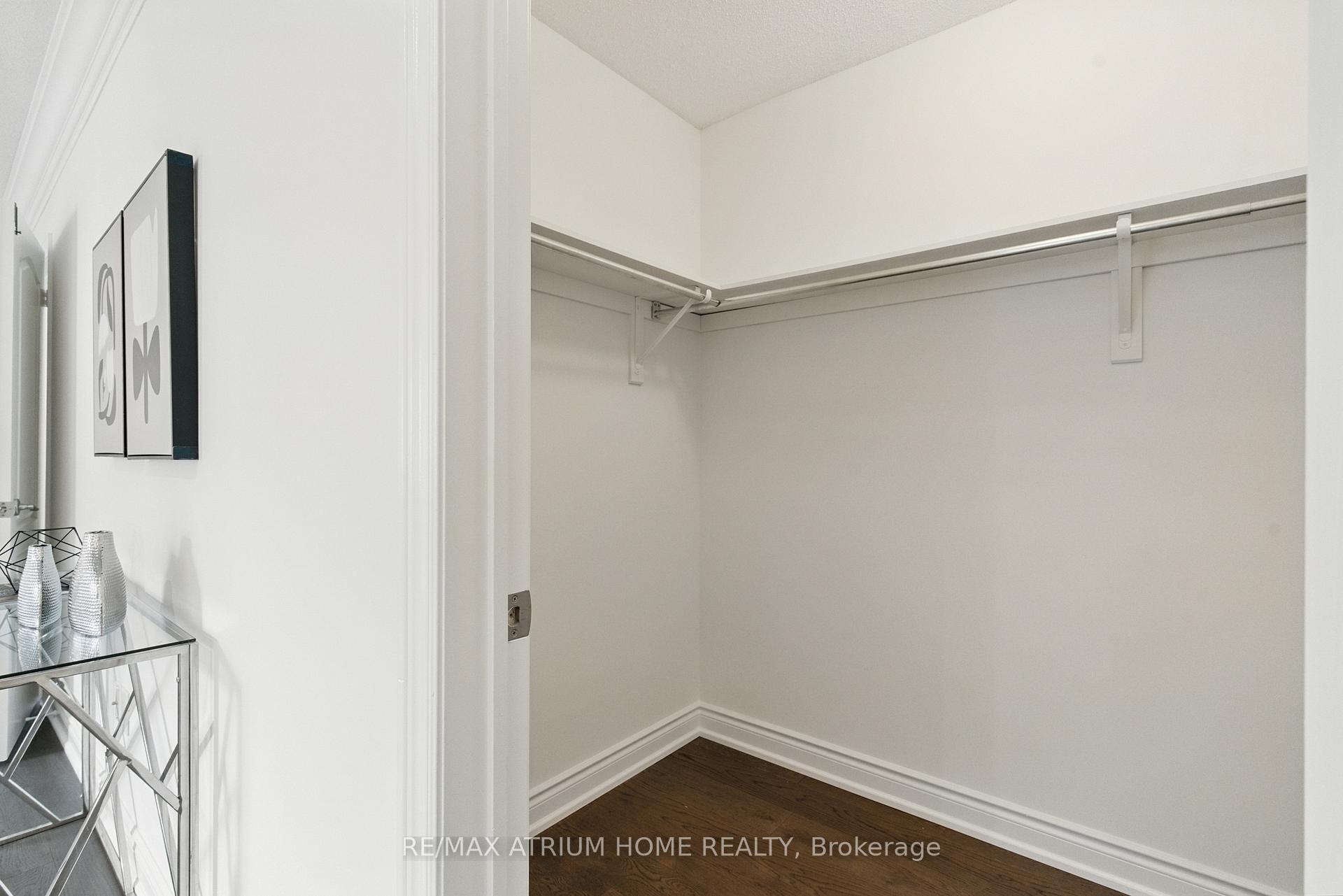 Photo 27 of 503 Summeridge Drive S, Vaughan, Patterson — HOMEH