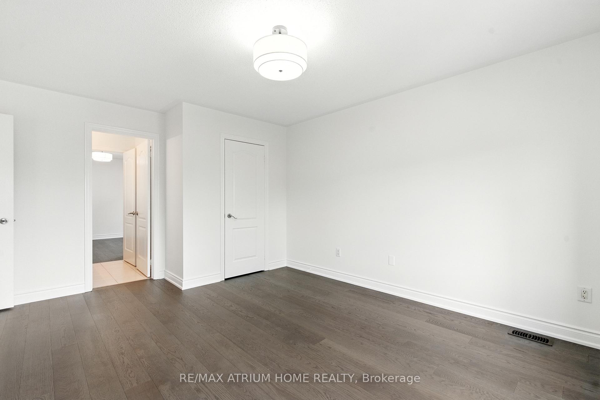 Photo 34 of 503 Summeridge Drive S, Vaughan, Patterson — HOMEH