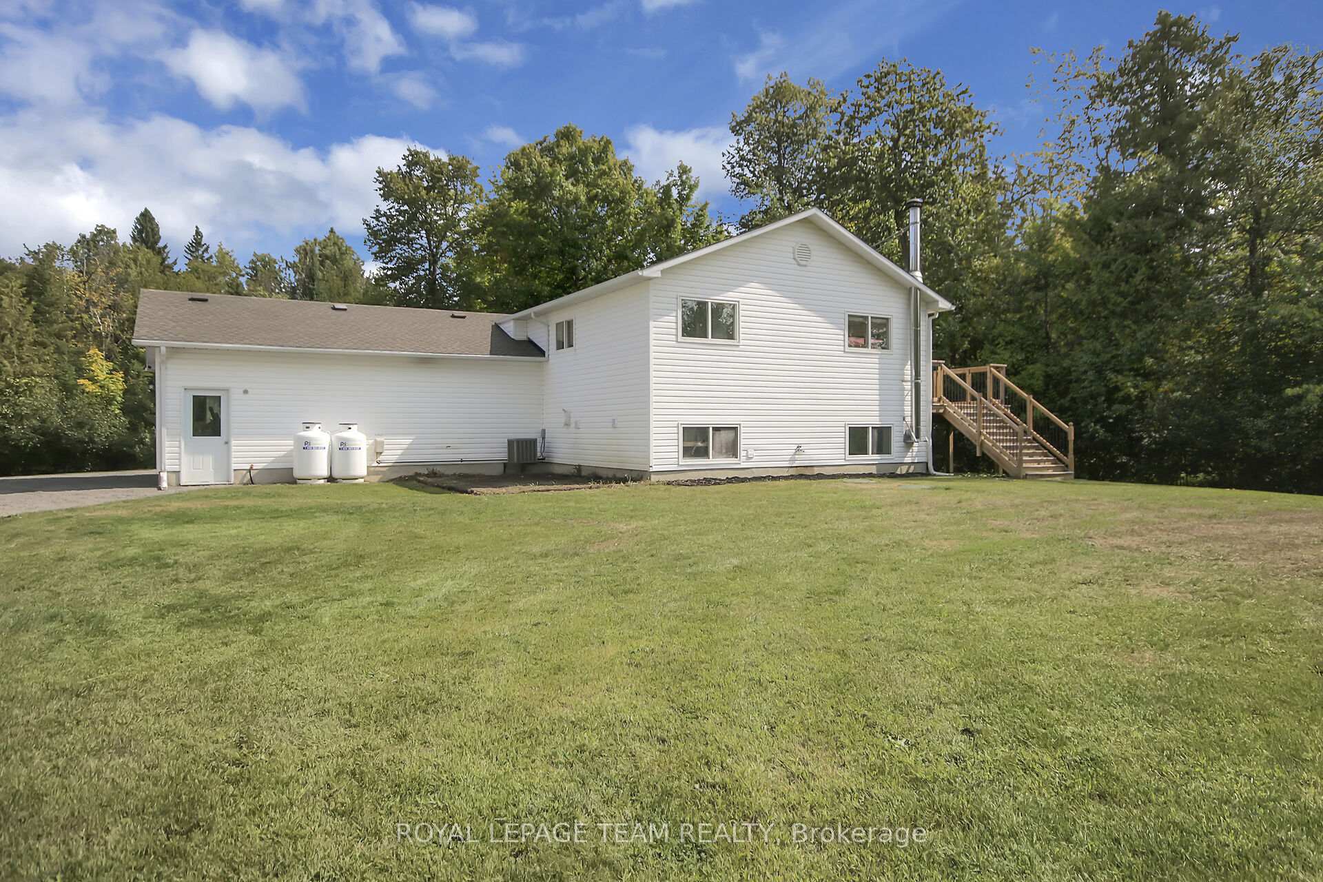 Photo 38 of 123 Dewar Side Road, Beckwith, Beckwith Twp — HOMEH