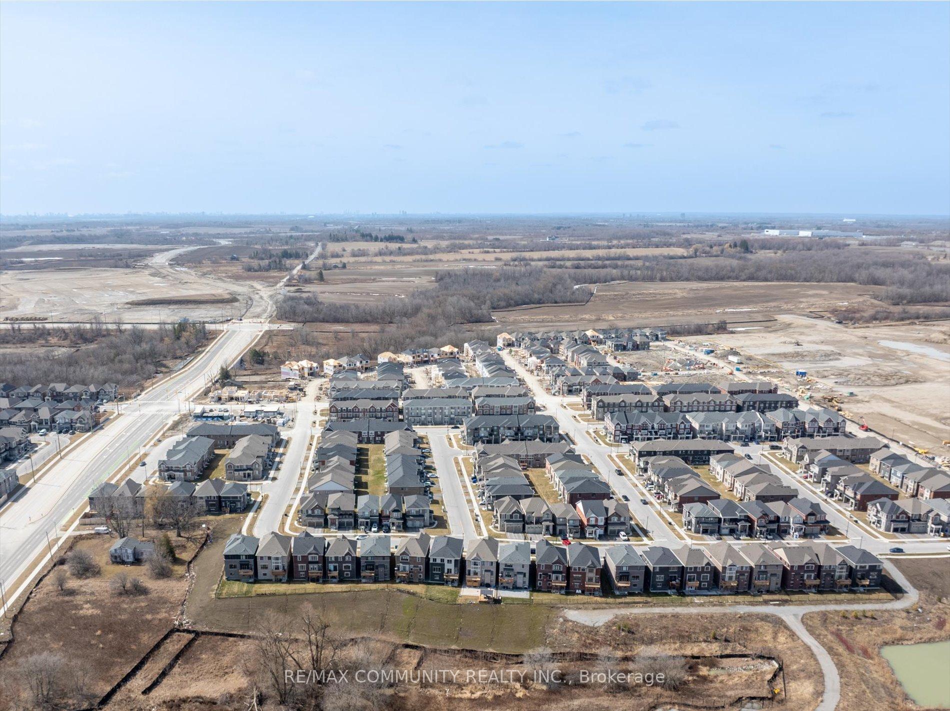 Photo 5 of 3255 Turnstone Boulevard, Pickering, Rural Pickering — HOMEH