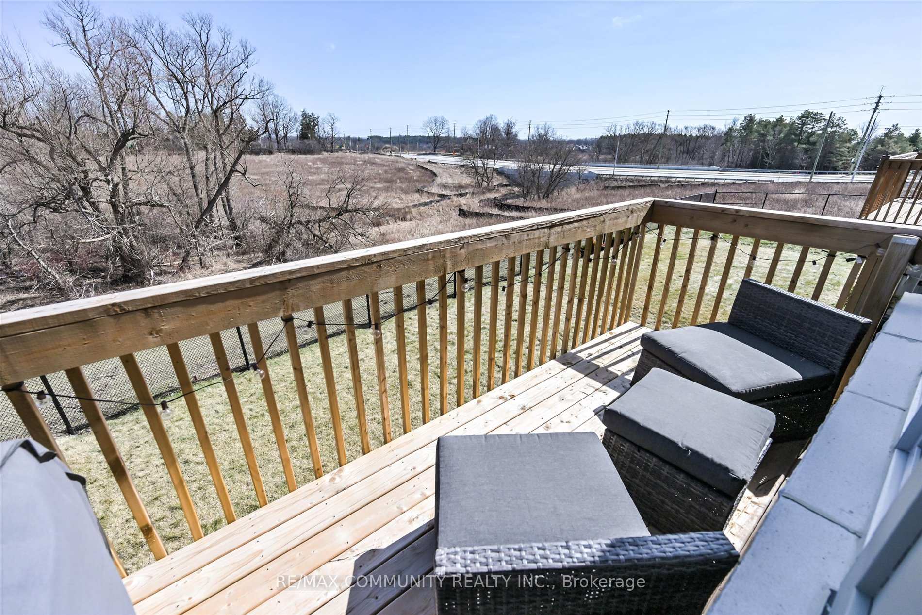 Photo 40 of 3255 Turnstone Boulevard, Pickering, Rural Pickering — HOMEH