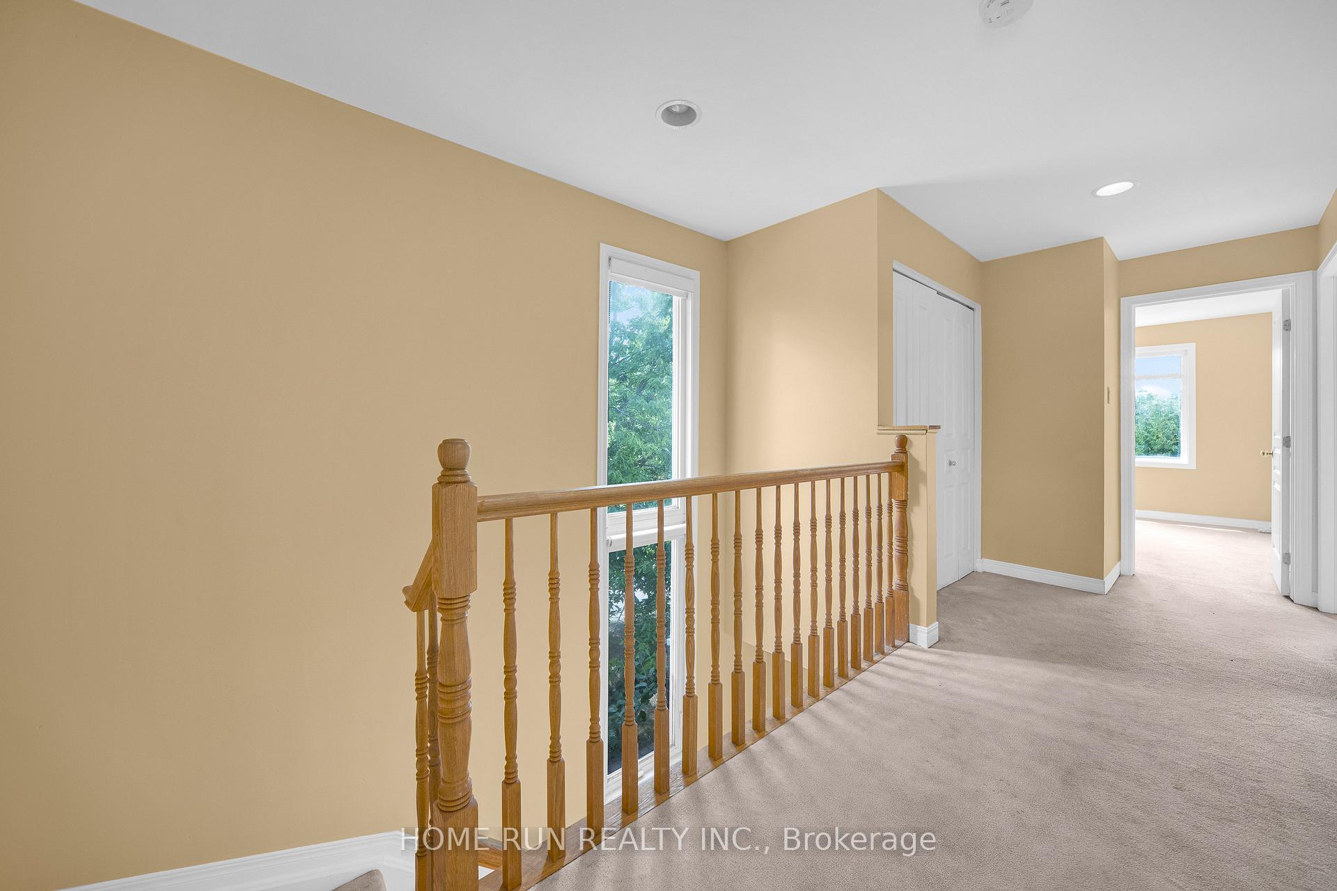 Photo 10 of 310 Parkin Circle, Ottawa, Blossom Park/Kemp Park/Findlay Creek — HOMEH