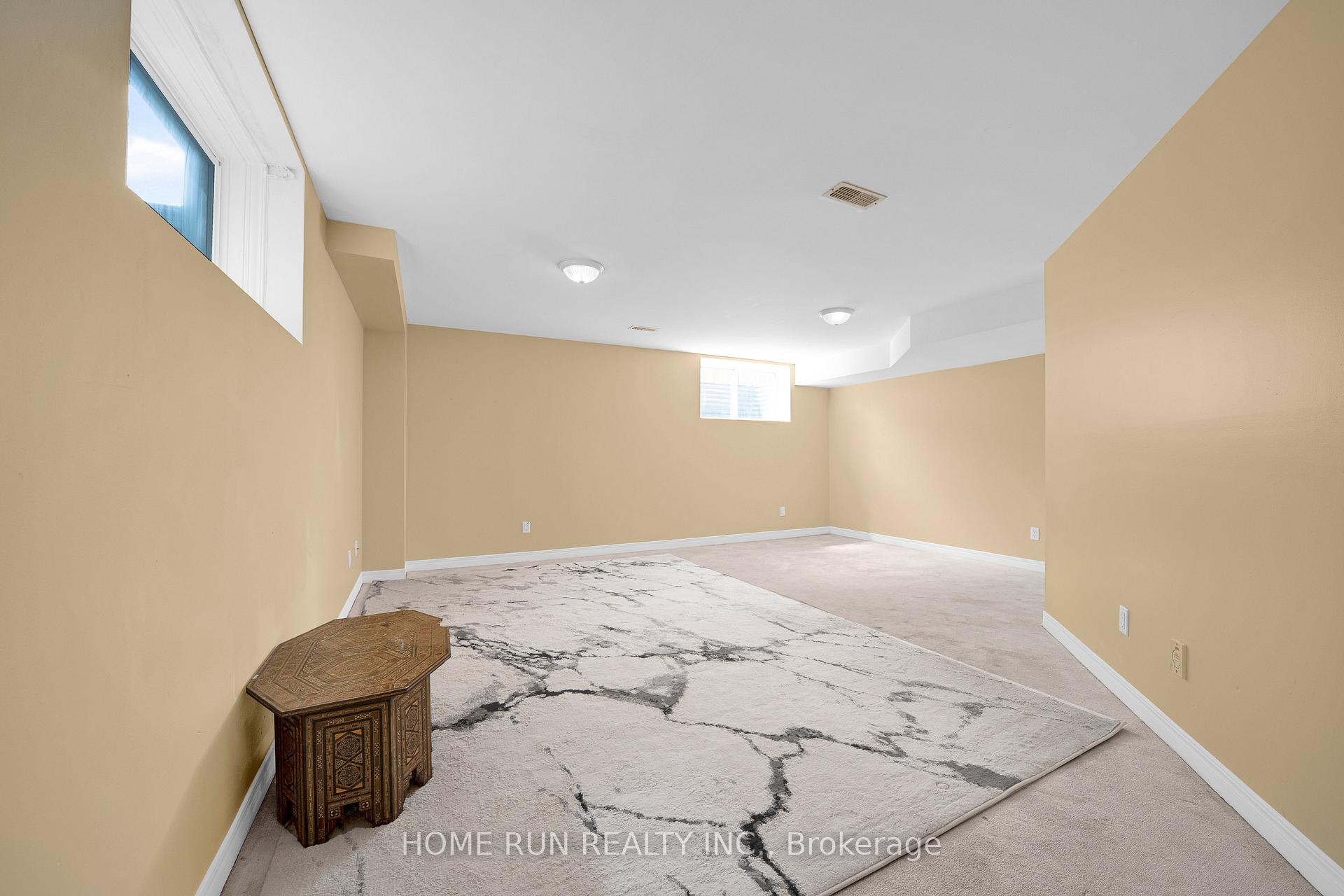 Photo 22 of 310 Parkin Circle, Ottawa, Blossom Park/Kemp Park/Findlay Creek — HOMEH