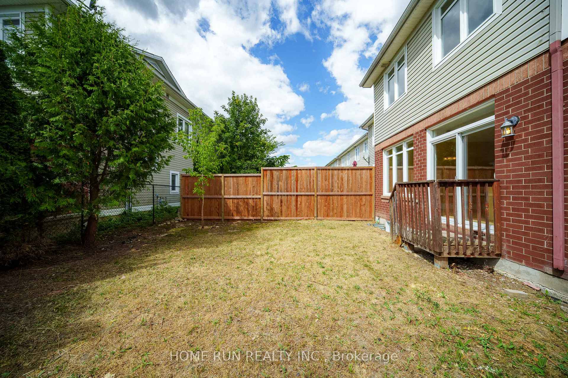 Photo 23 of 310 Parkin Circle, Ottawa, Blossom Park/Kemp Park/Findlay Creek — HOMEH