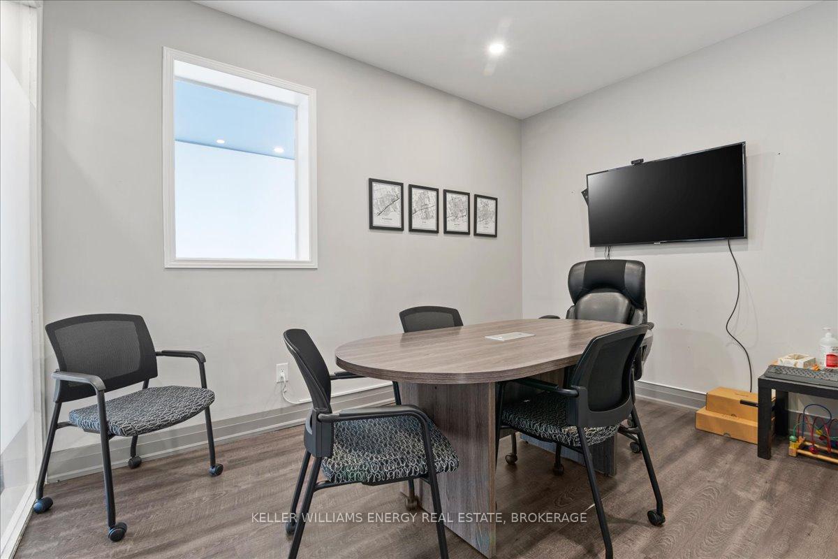 Photo 19 of 619 Brock Street S, Whitby, Downtown Whitby — HOMEH