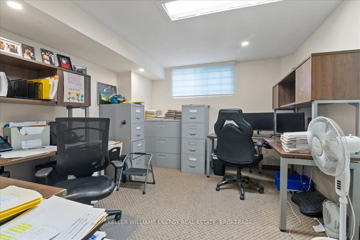 Photo 34 of 619 Brock Street S, Whitby, Downtown Whitby — HOMEH