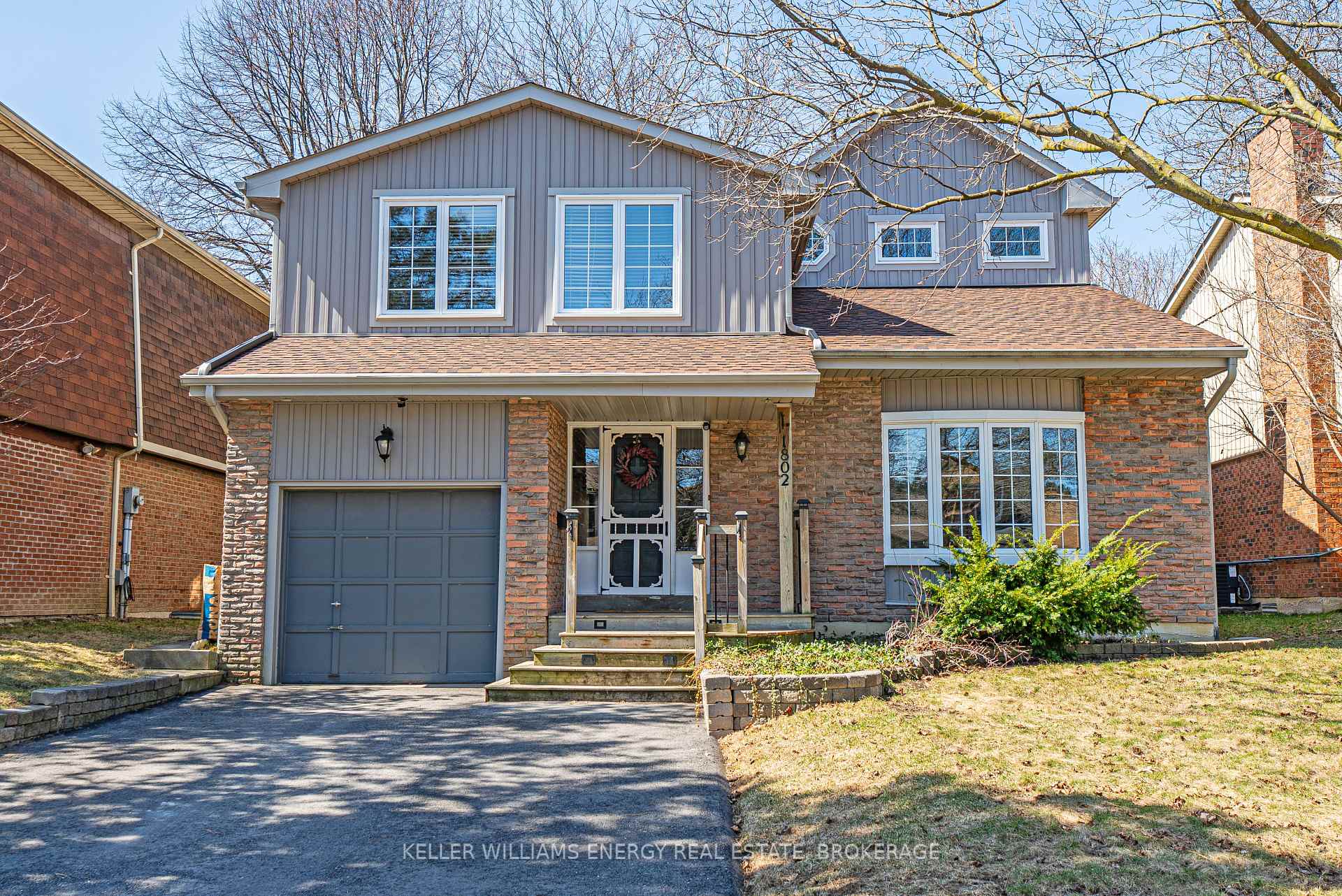 Photo 1 of 1802 Bronte Square, Pickering, Liverpool — HOMEH
