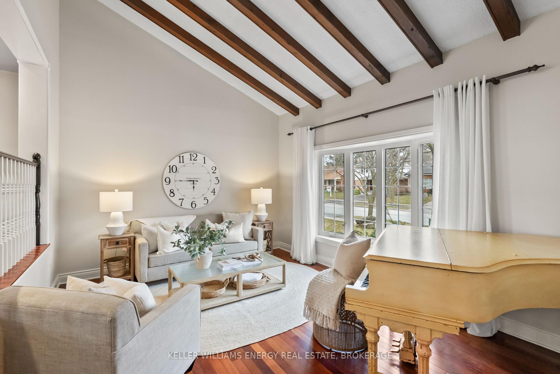 Photo 3 of 1802 Bronte Square, Pickering, Liverpool — HOMEH
