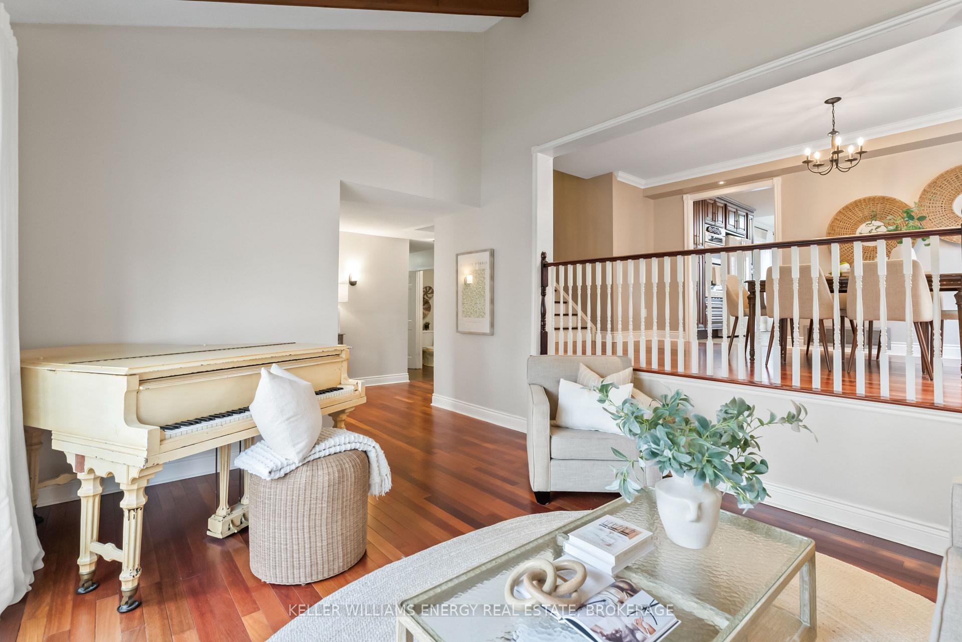 Photo 5 of 1802 Bronte Square, Pickering, Liverpool — HOMEH