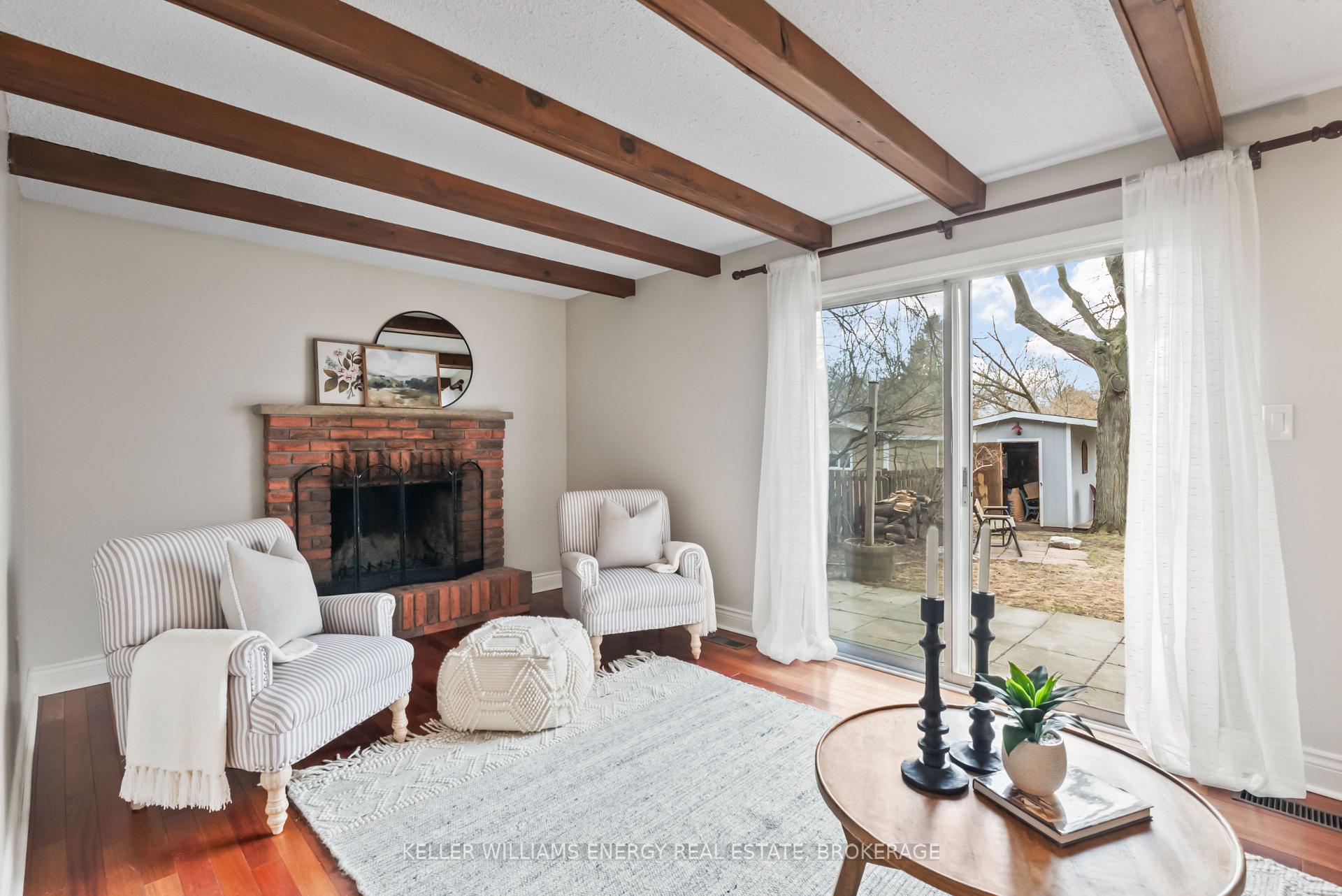 Photo 7 of 1802 Bronte Square, Pickering, Liverpool — HOMEH
