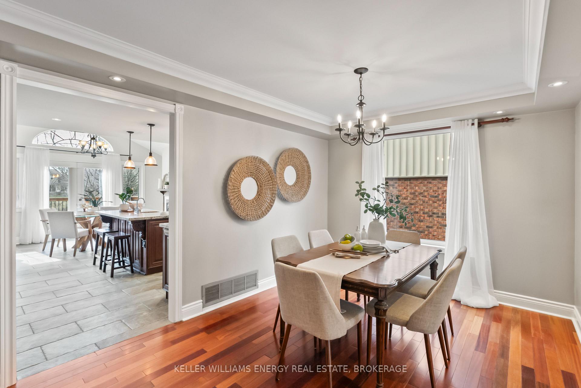 Photo 10 of 1802 Bronte Square, Pickering, Liverpool — HOMEH