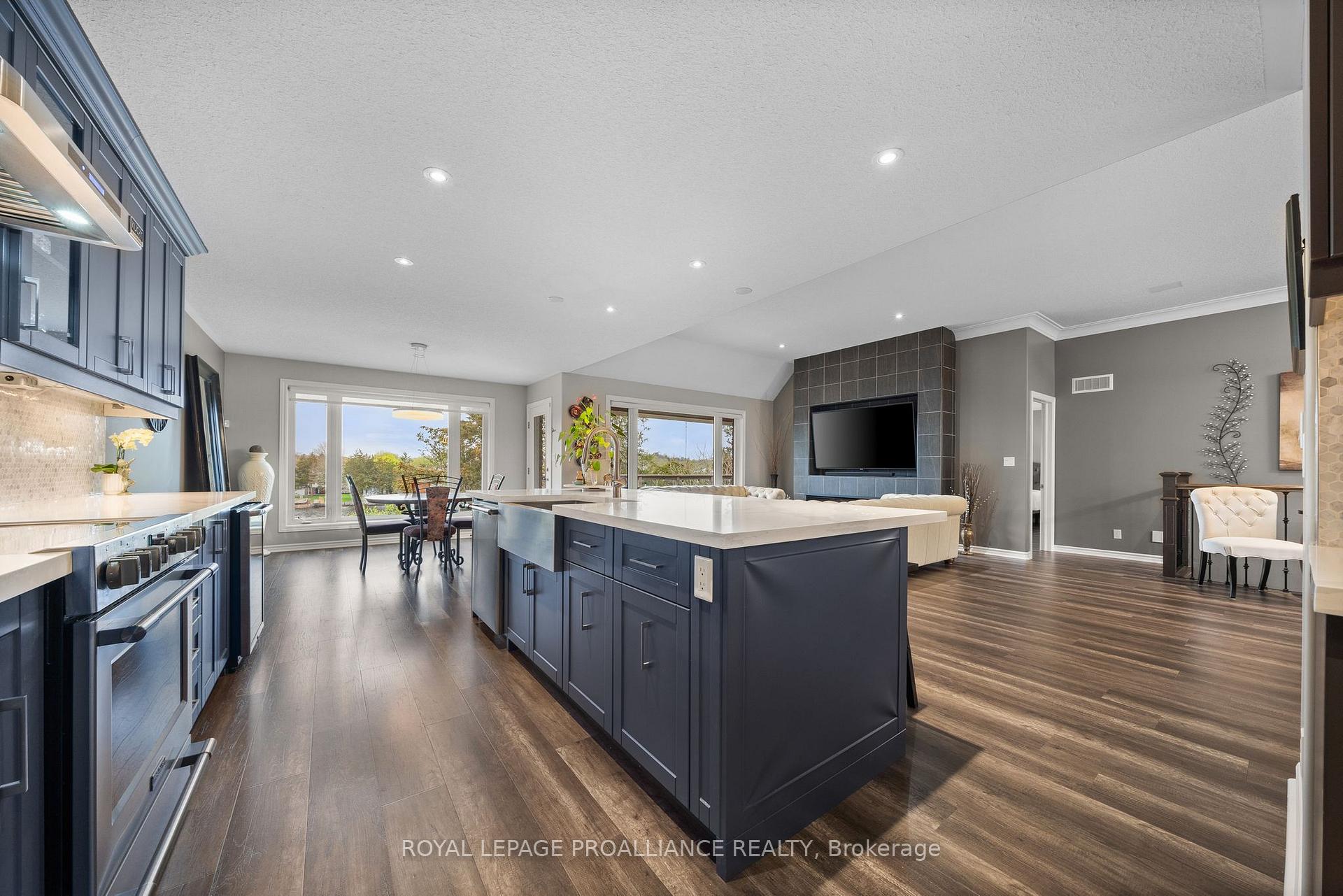 Photo 15 of 147 Riverside Parkway, Quinte West, Frankford Ward — HOMEH