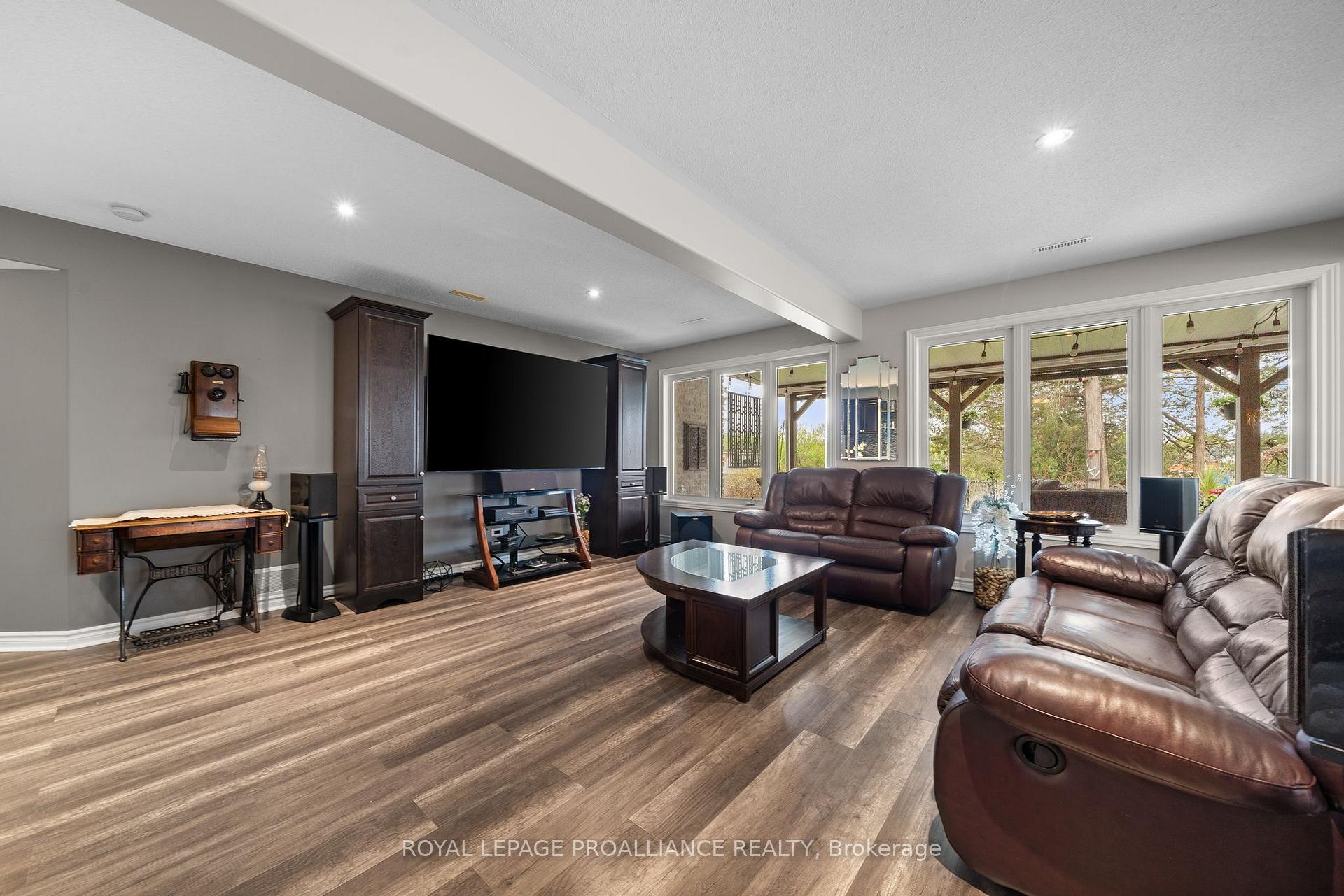 Photo 28 of 147 Riverside Parkway, Quinte West, Frankford Ward — HOMEH