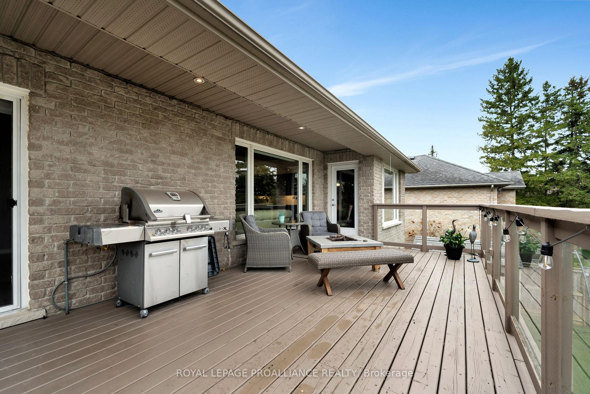 Photo 34 of 147 Riverside Parkway, Quinte West, Frankford Ward — HOMEH