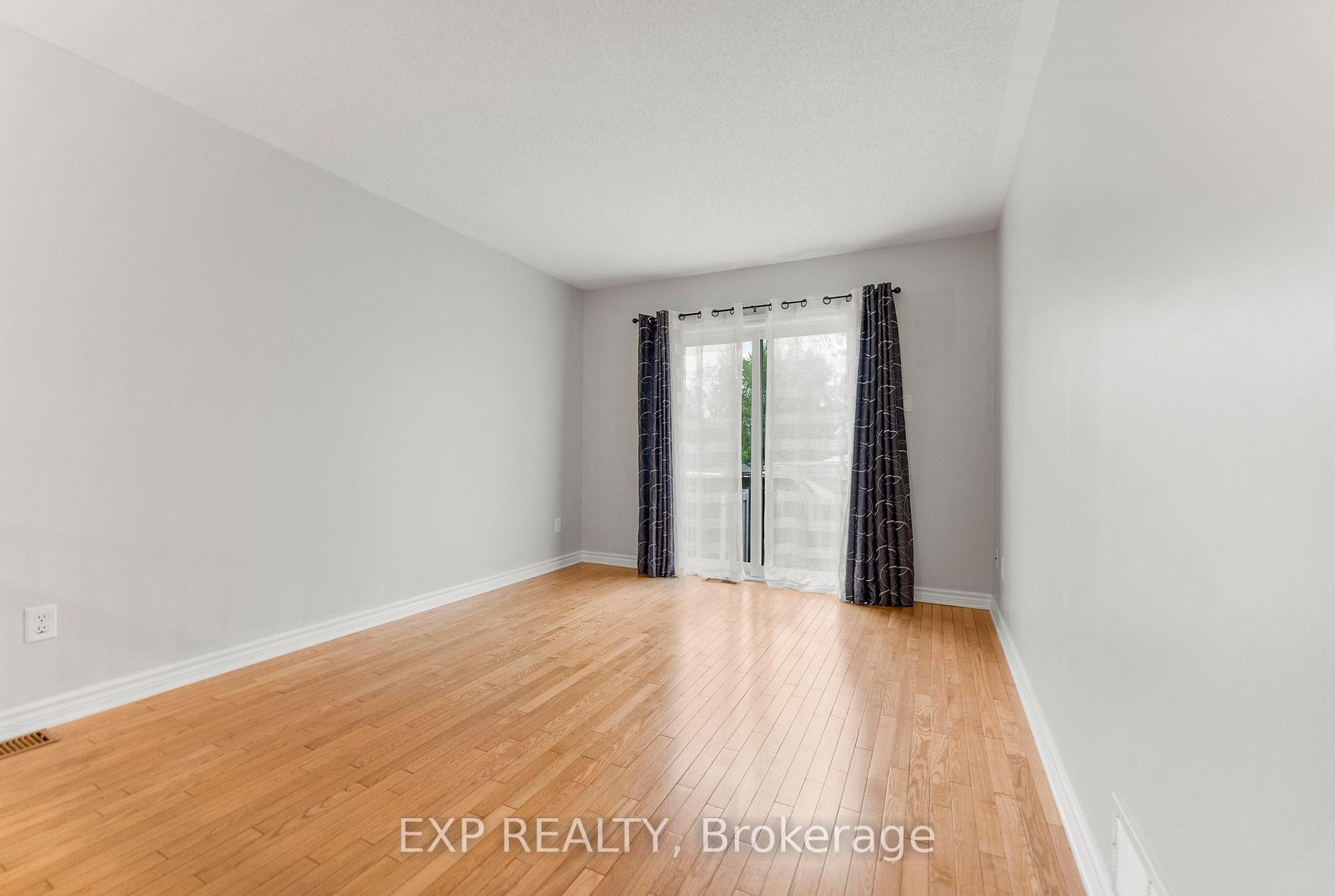 Photo 11 of 60 Frieday Street, Arnprior — HOMEH