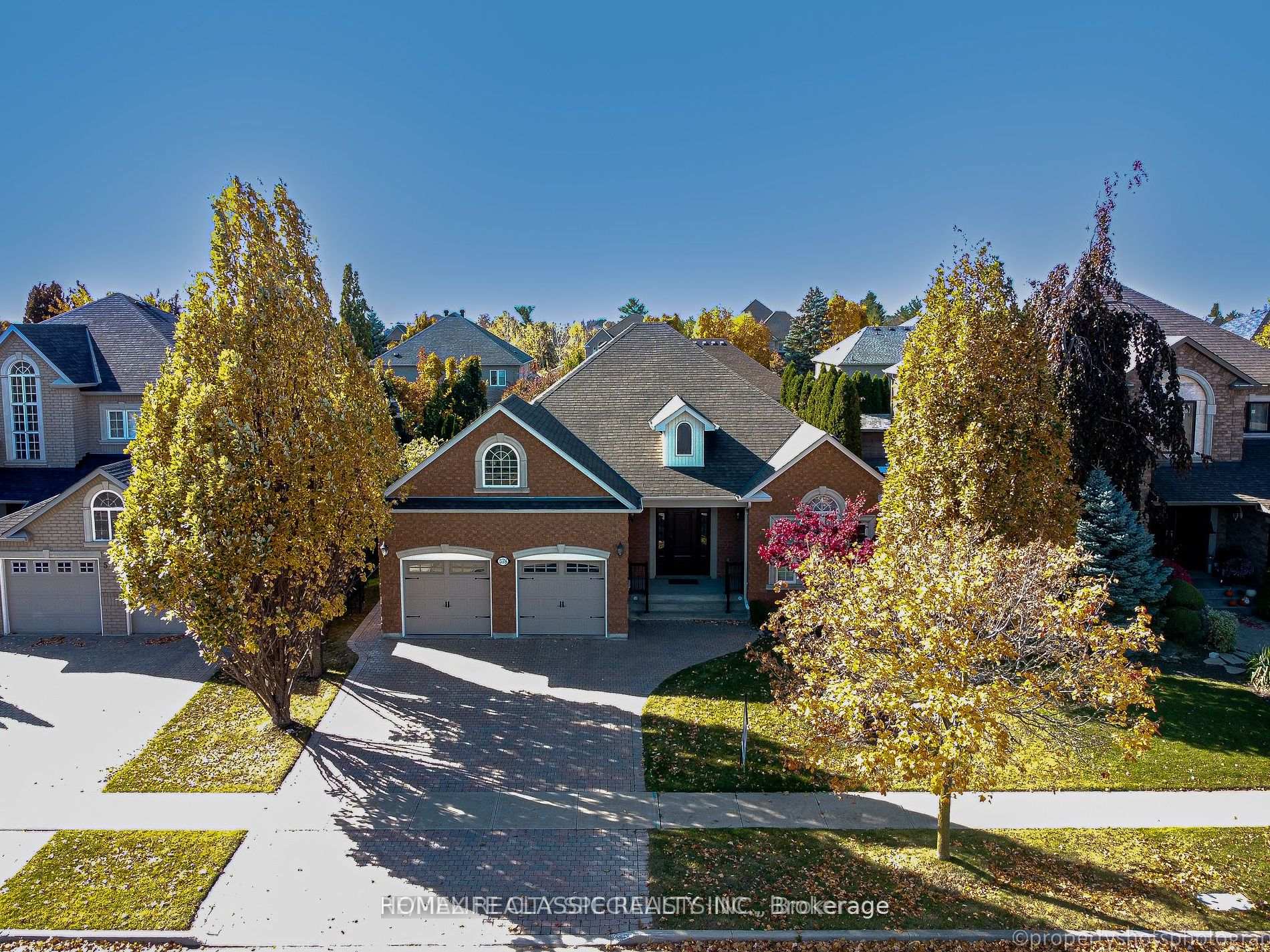 Photo 2 of 578 Vaughan Mills Road E, Vaughan, Islington Woods — HOMEH