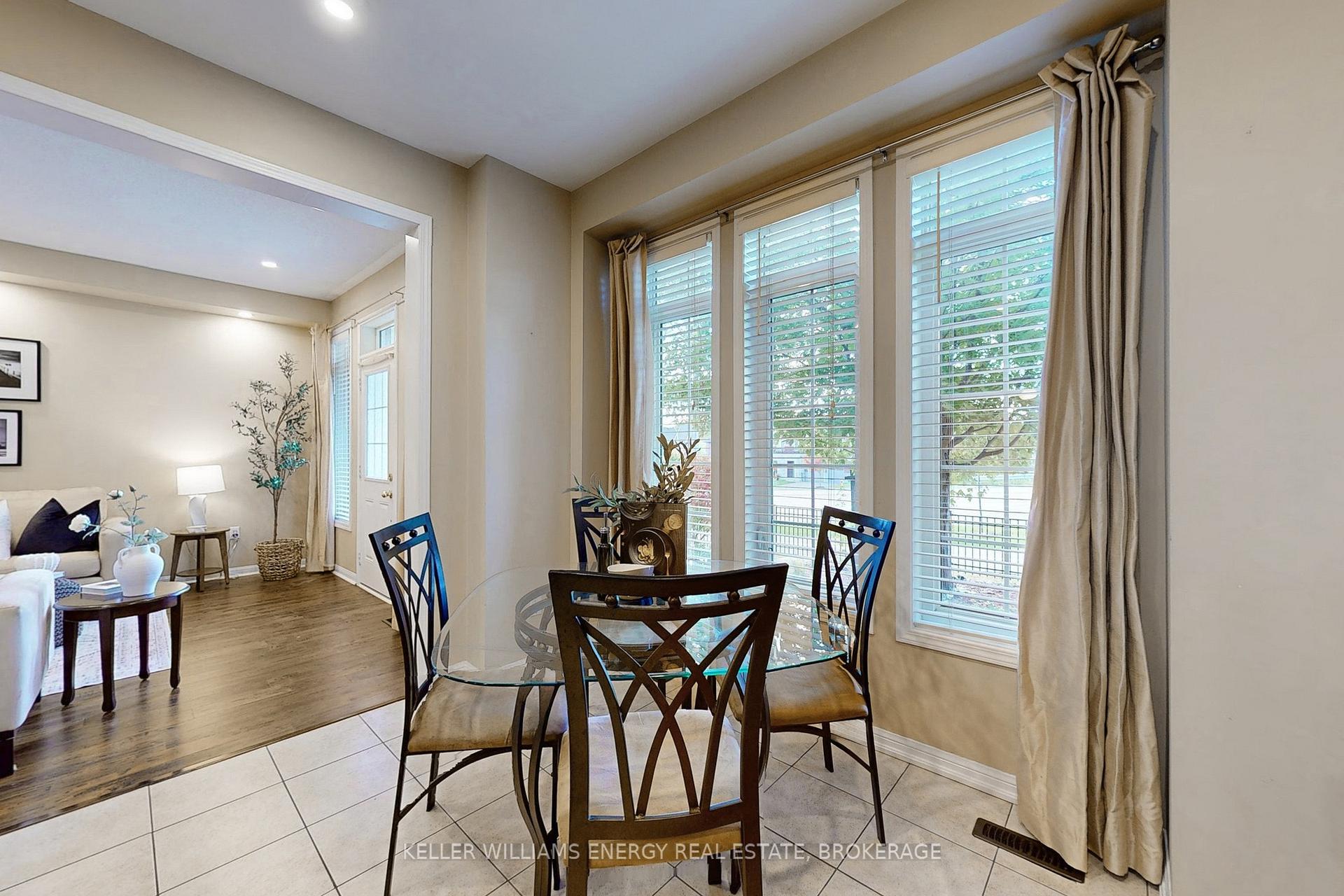 Photo 12 of 55 Barkdale Way, Whitby, Pringle Creek — HOMEH