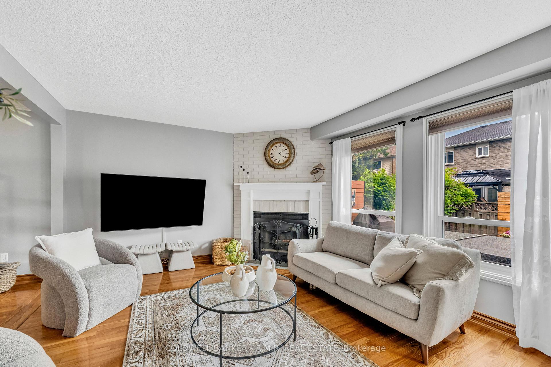 Photo 7 of 5 Larner Drive, Ajax, Central West — HOMEH