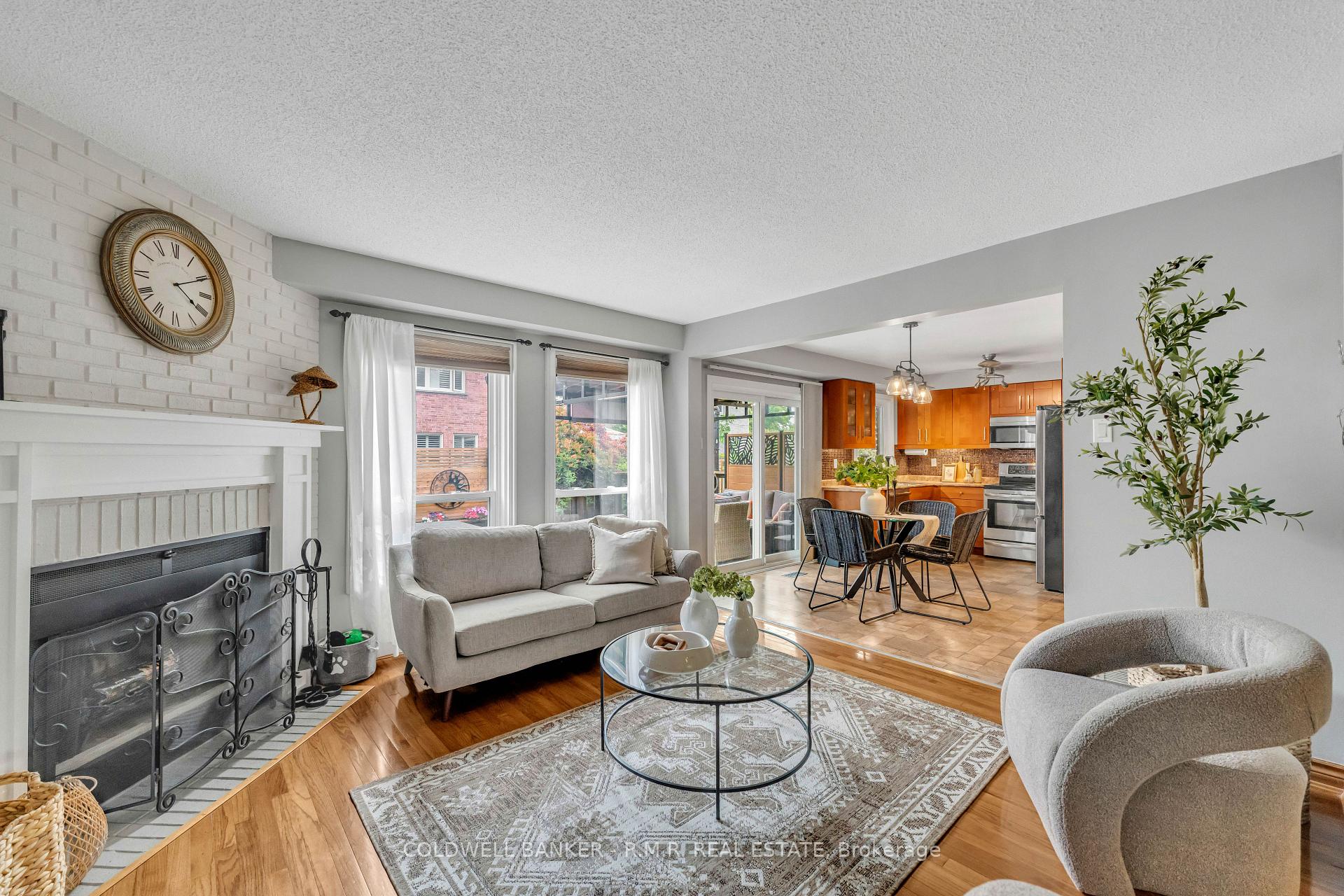 Photo 8 of 5 Larner Drive, Ajax, Central West — HOMEH