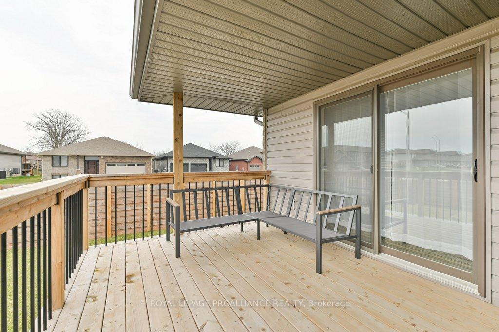 Photo 35 of 20 Cattail Crescent, Quinte West, Murray Ward — HOMEH
