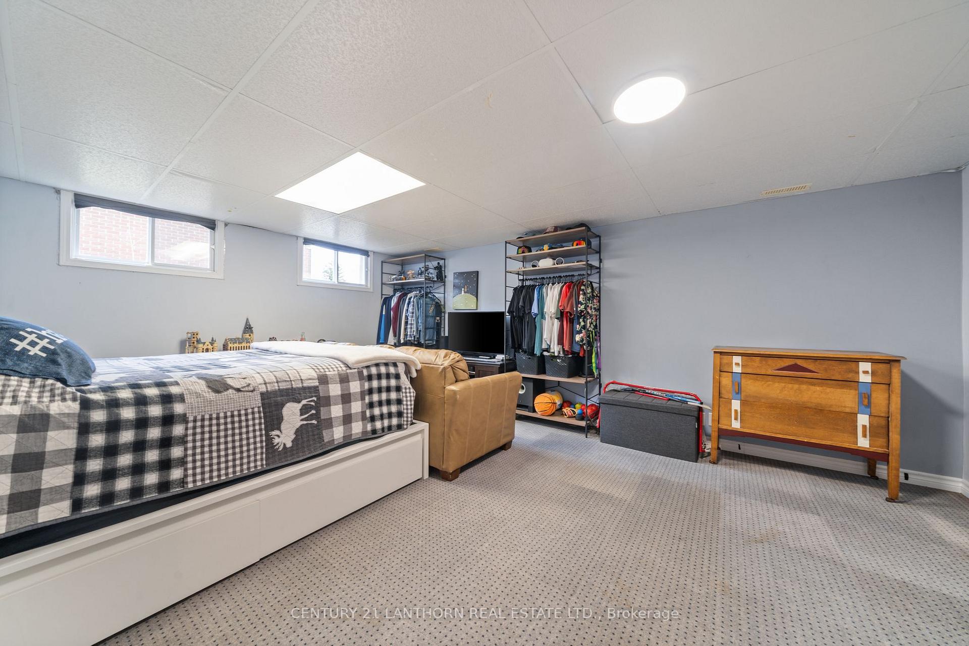 Photo 26 of 25 Sidney Crescent, Quinte West, Sidney Ward — HOMEH