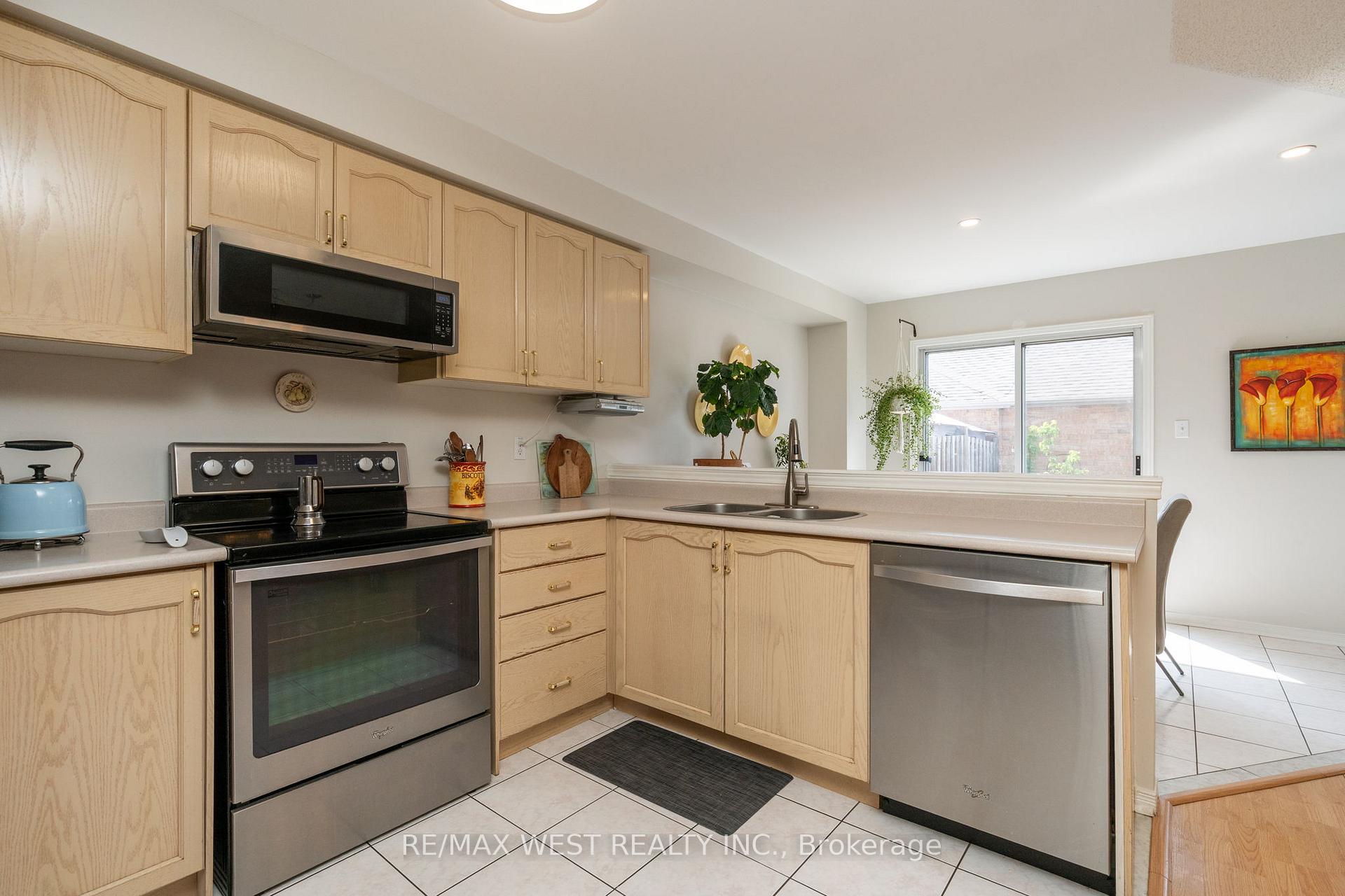 Photo 12 of 125 Colle Melito Way, Vaughan, Sonoma Heights — HOMEH