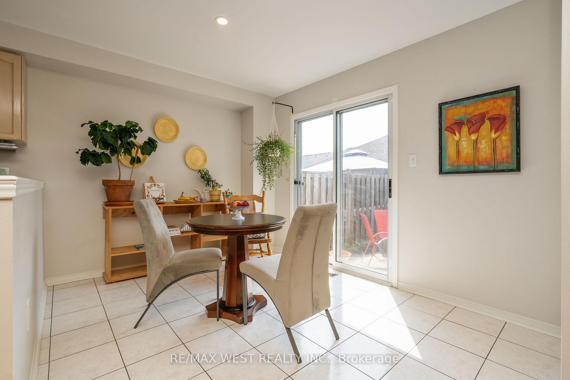 Photo 14 of 125 Colle Melito Way, Vaughan, Sonoma Heights — HOMEH