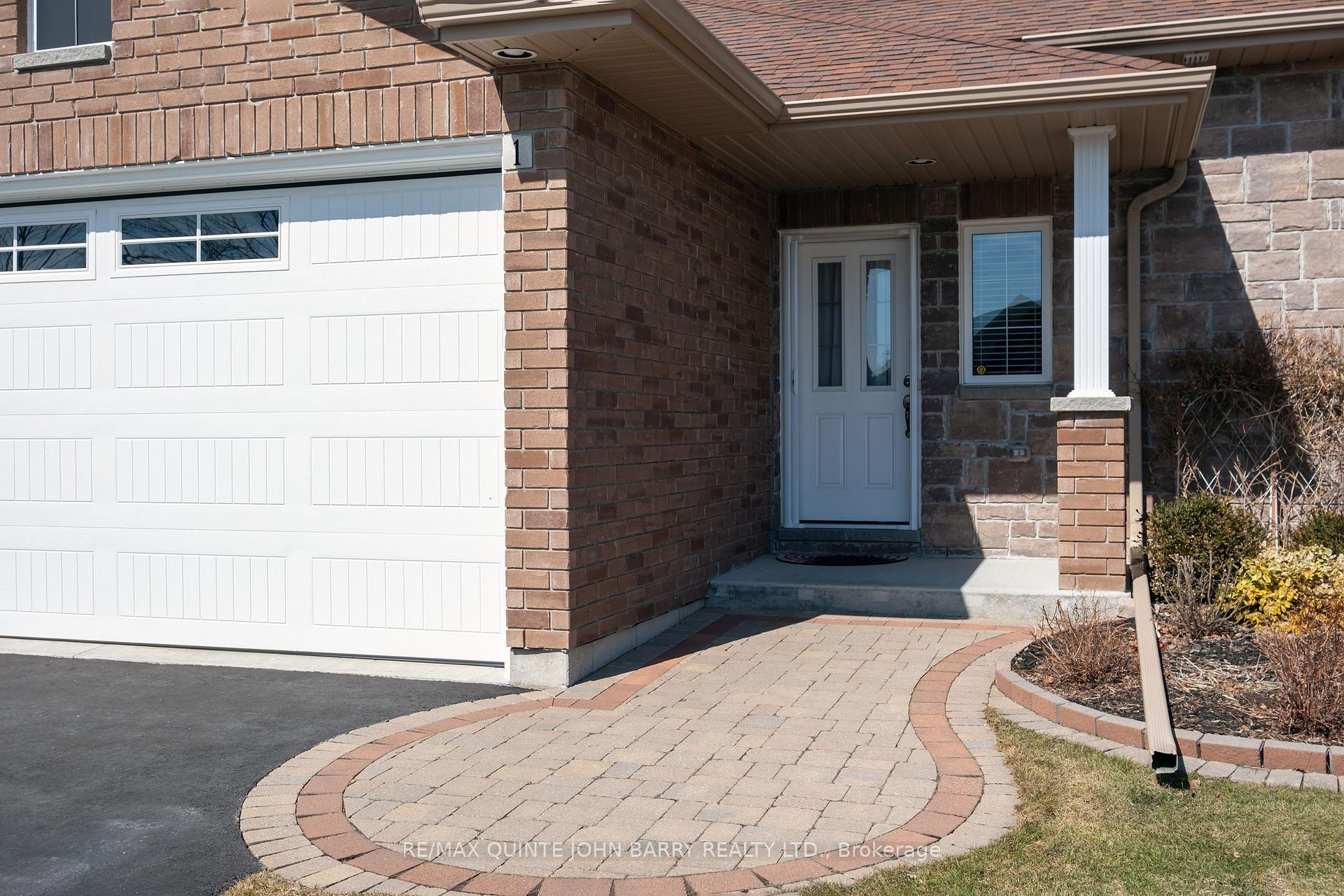 Photo 2 of 1 McIntosh Crescent, Quinte West, Murray Ward — HOMEH