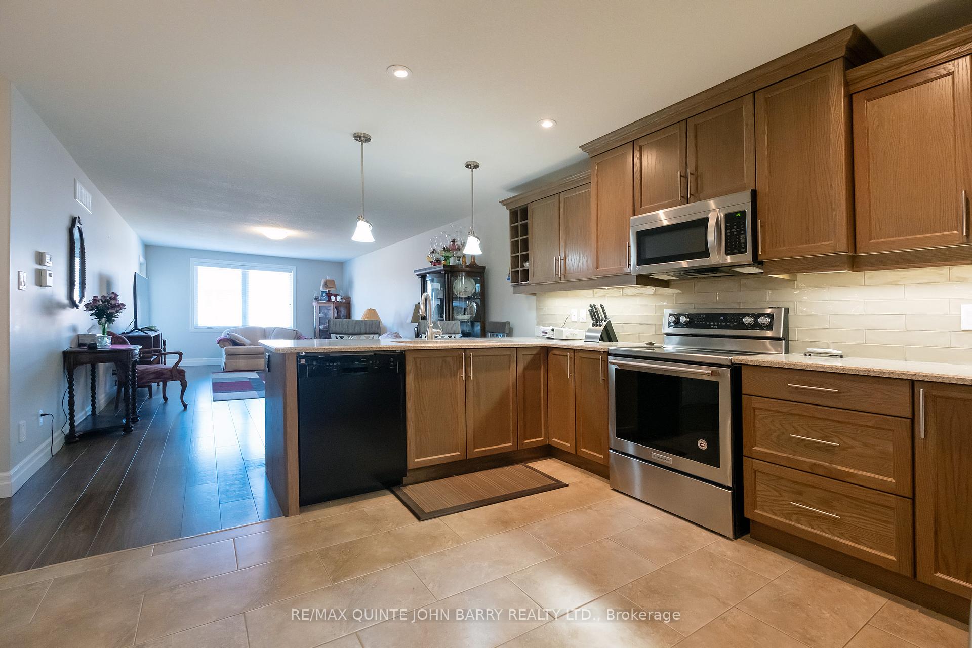 Photo 15 of 1 McIntosh Crescent, Quinte West, Murray Ward — HOMEH