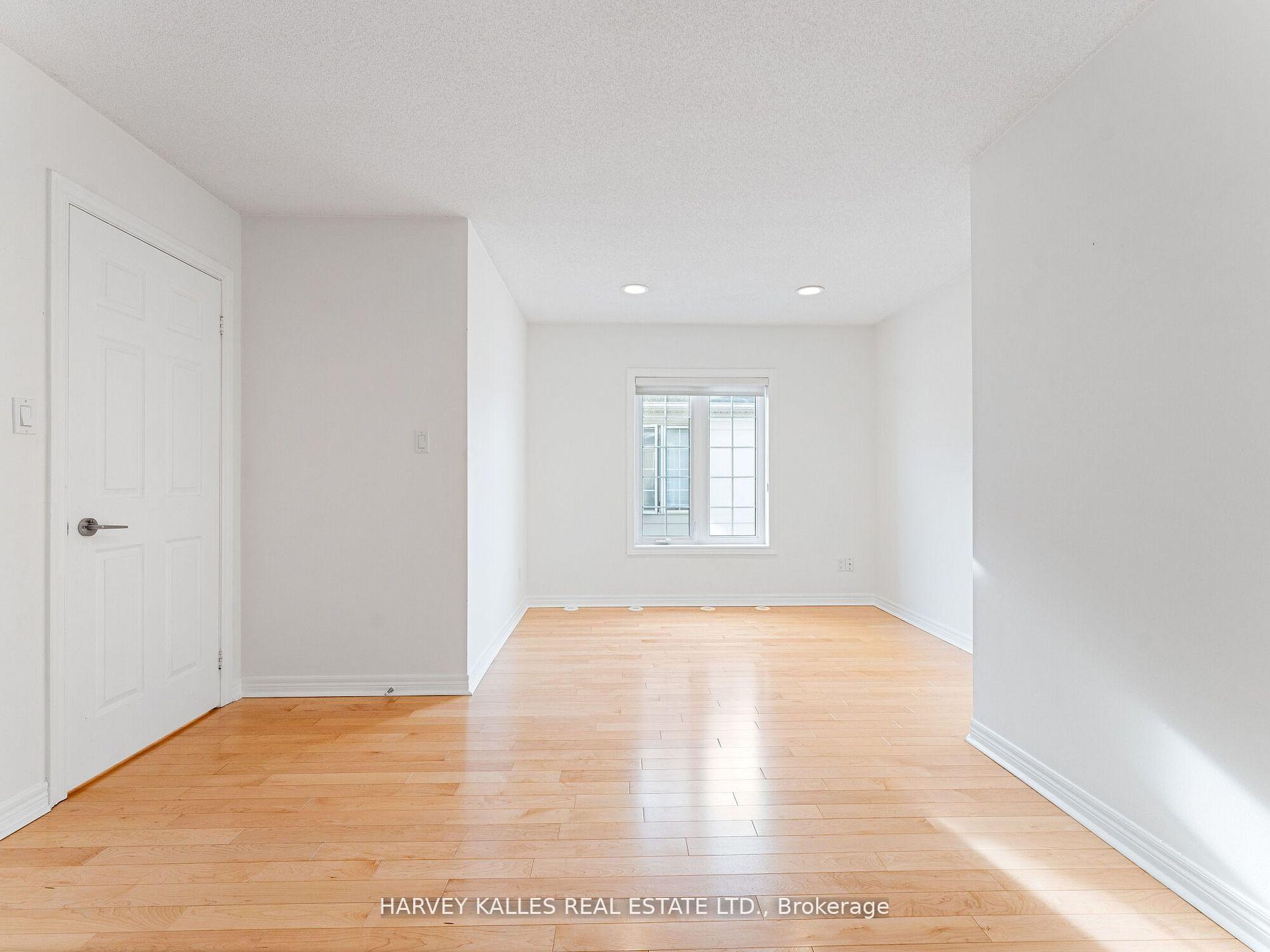 Photo 32 of 609 Liverpool Road, Pickering, Bay Ridges — HOMEH