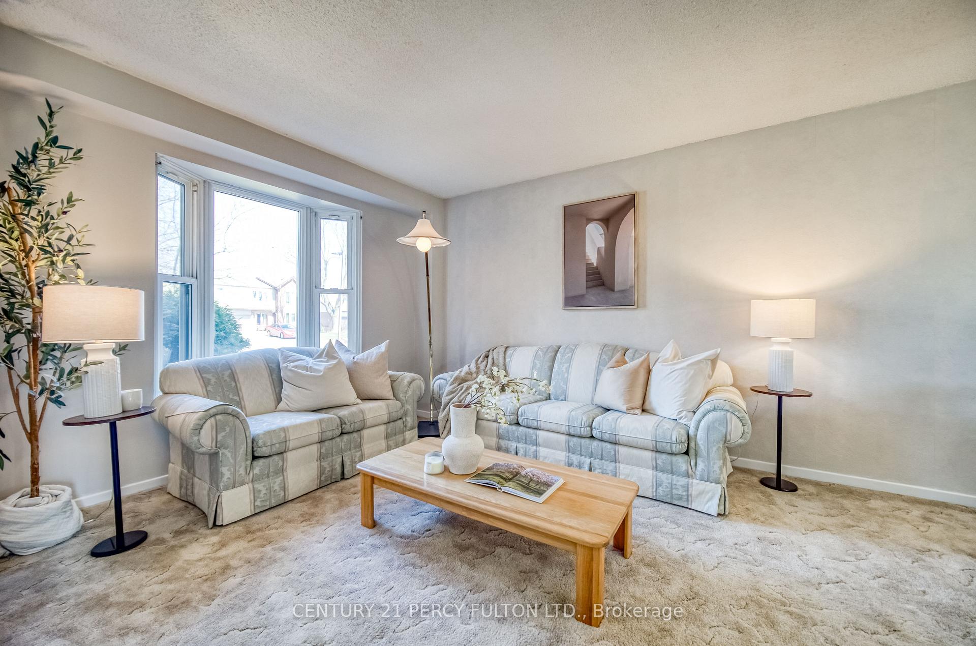Photo 5 of 1863 Una Road, Pickering, Amberlea — HOMEH