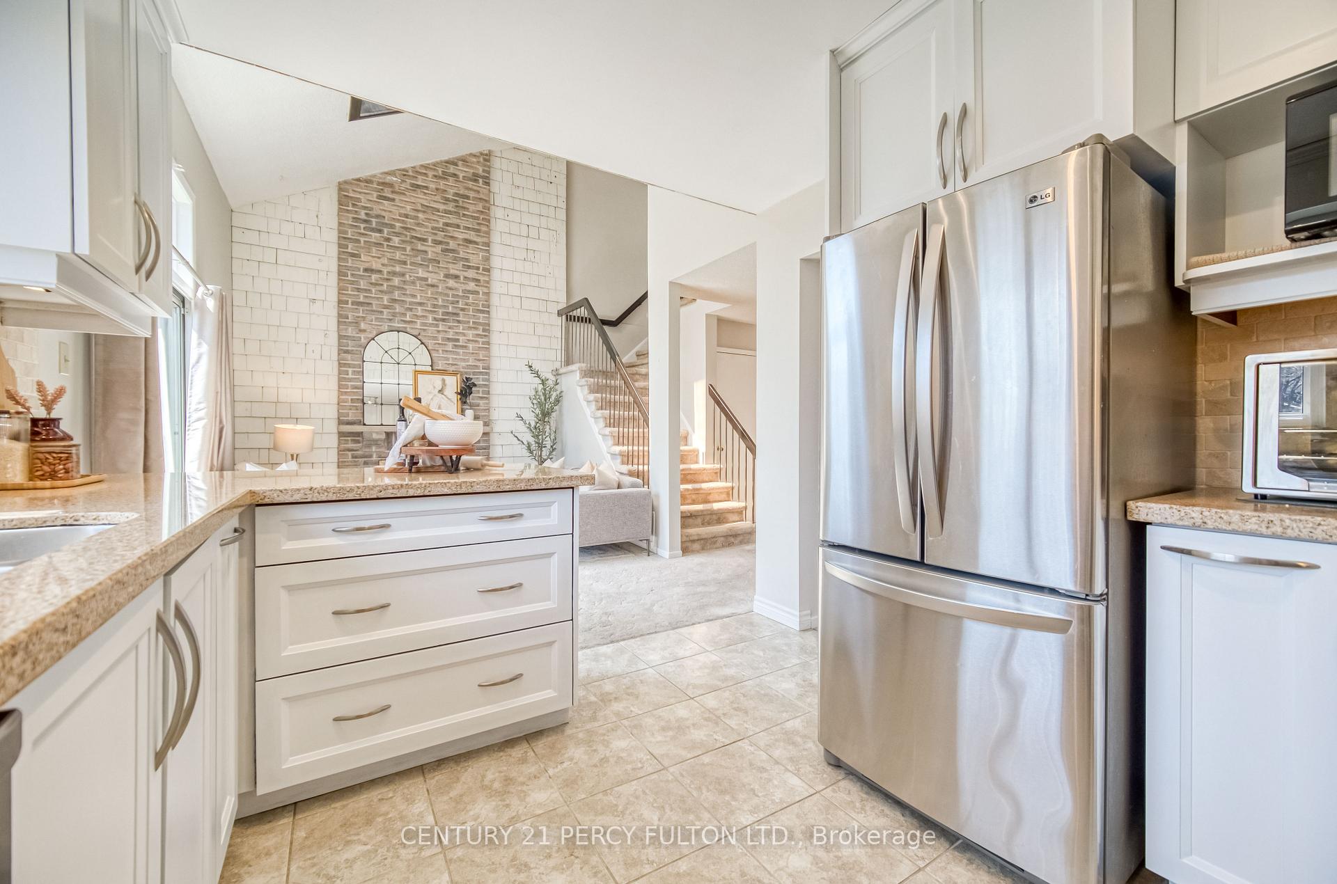 Photo 26 of 1863 Una Road, Pickering, Amberlea — HOMEH