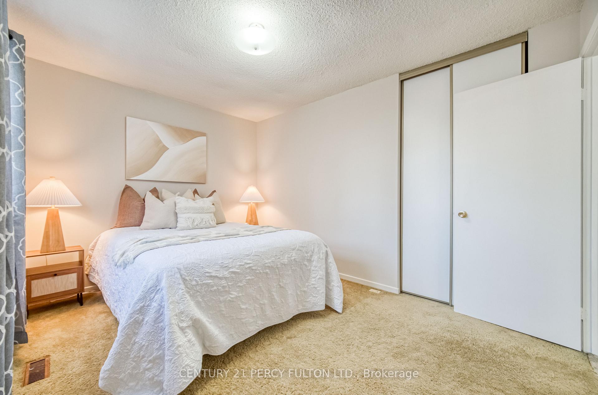 Photo 36 of 1863 Una Road, Pickering, Amberlea — HOMEH