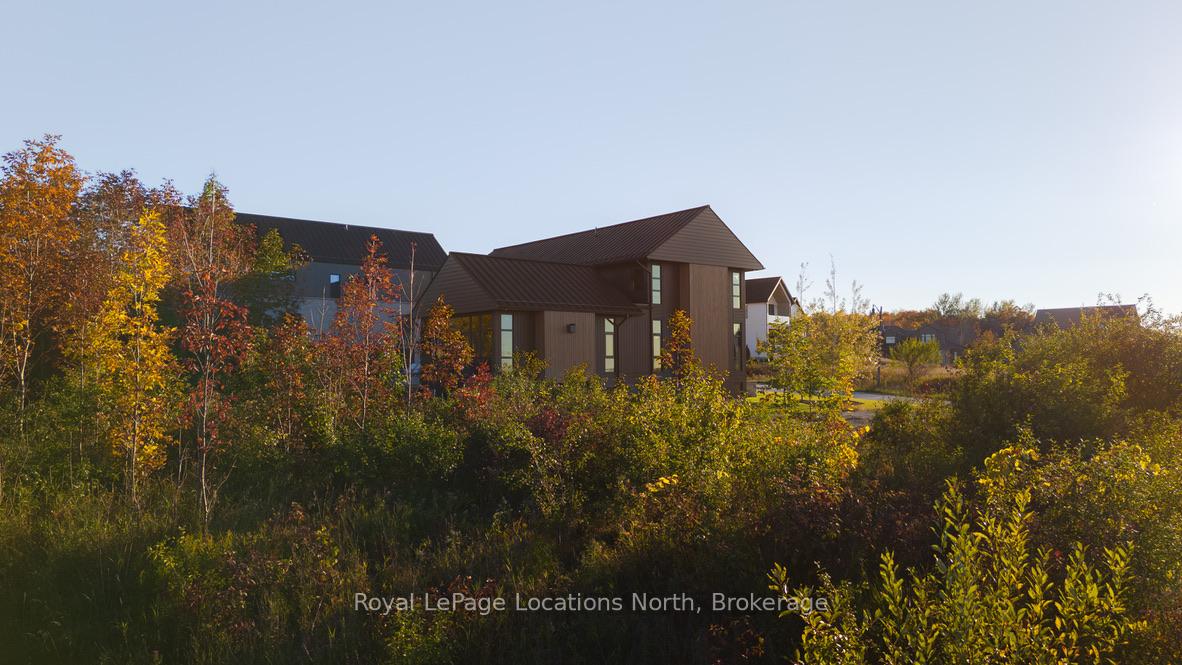 Photo 4 of 104 Maryward Crescent, Blue Mountains — HOMEH