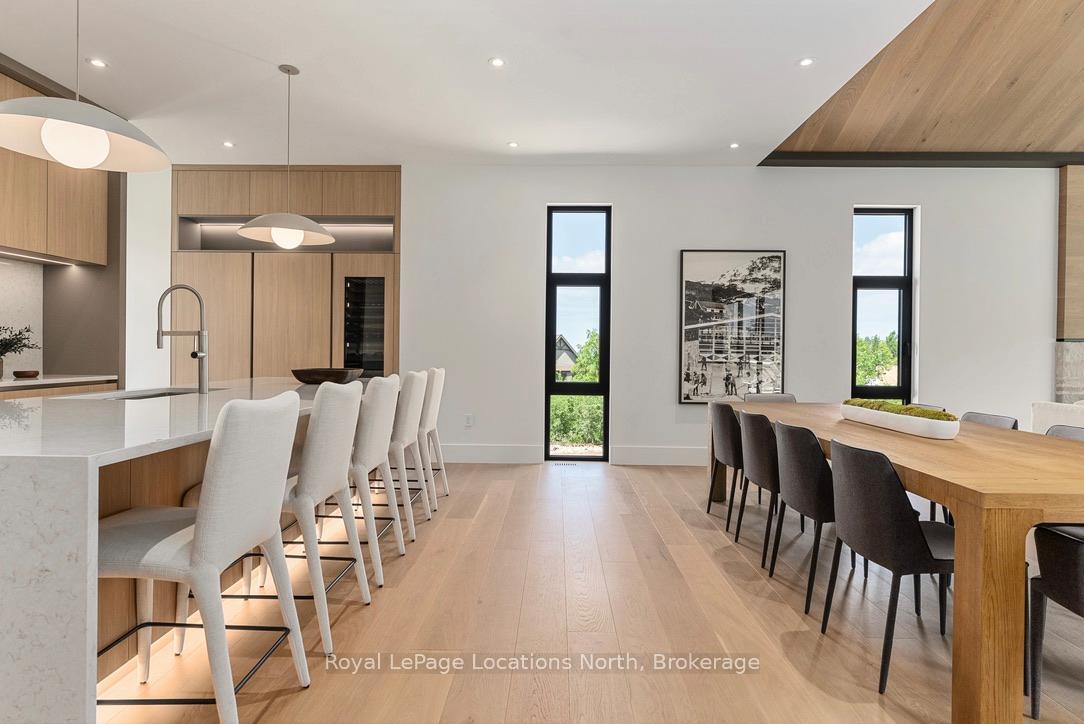 Photo 10 of 104 Maryward Crescent, Blue Mountains — HOMEH