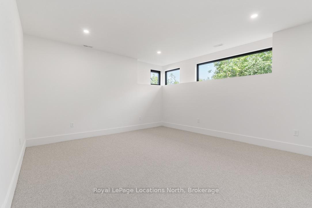 Photo 41 of 104 Maryward Crescent, Blue Mountains — HOMEH