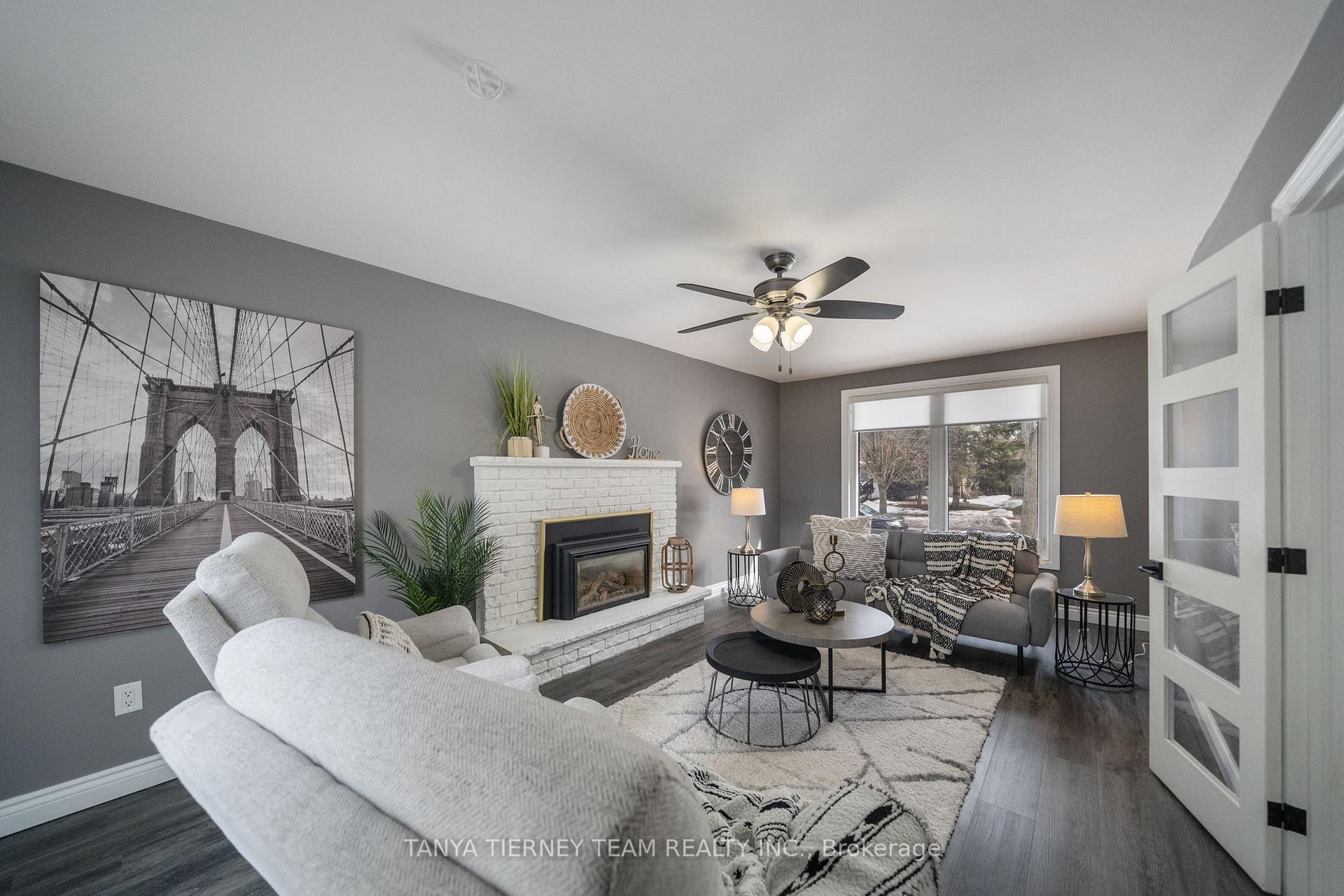 Photo 7 of 125 Guthrie Crescent, Whitby, Lynde Creek — HOMEH