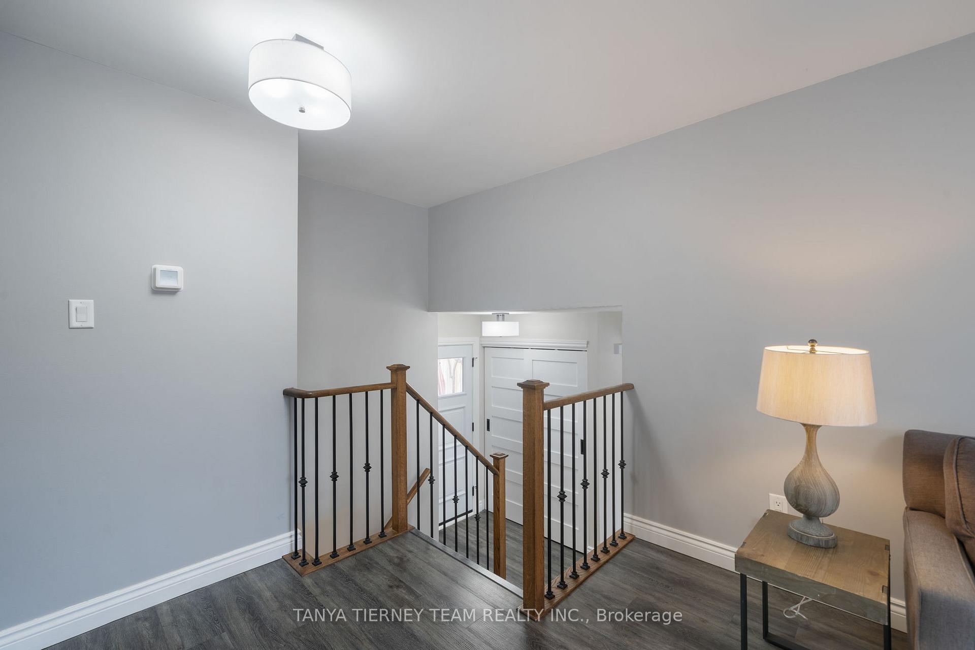 Photo 13 of 125 Guthrie Crescent, Whitby, Lynde Creek — HOMEH