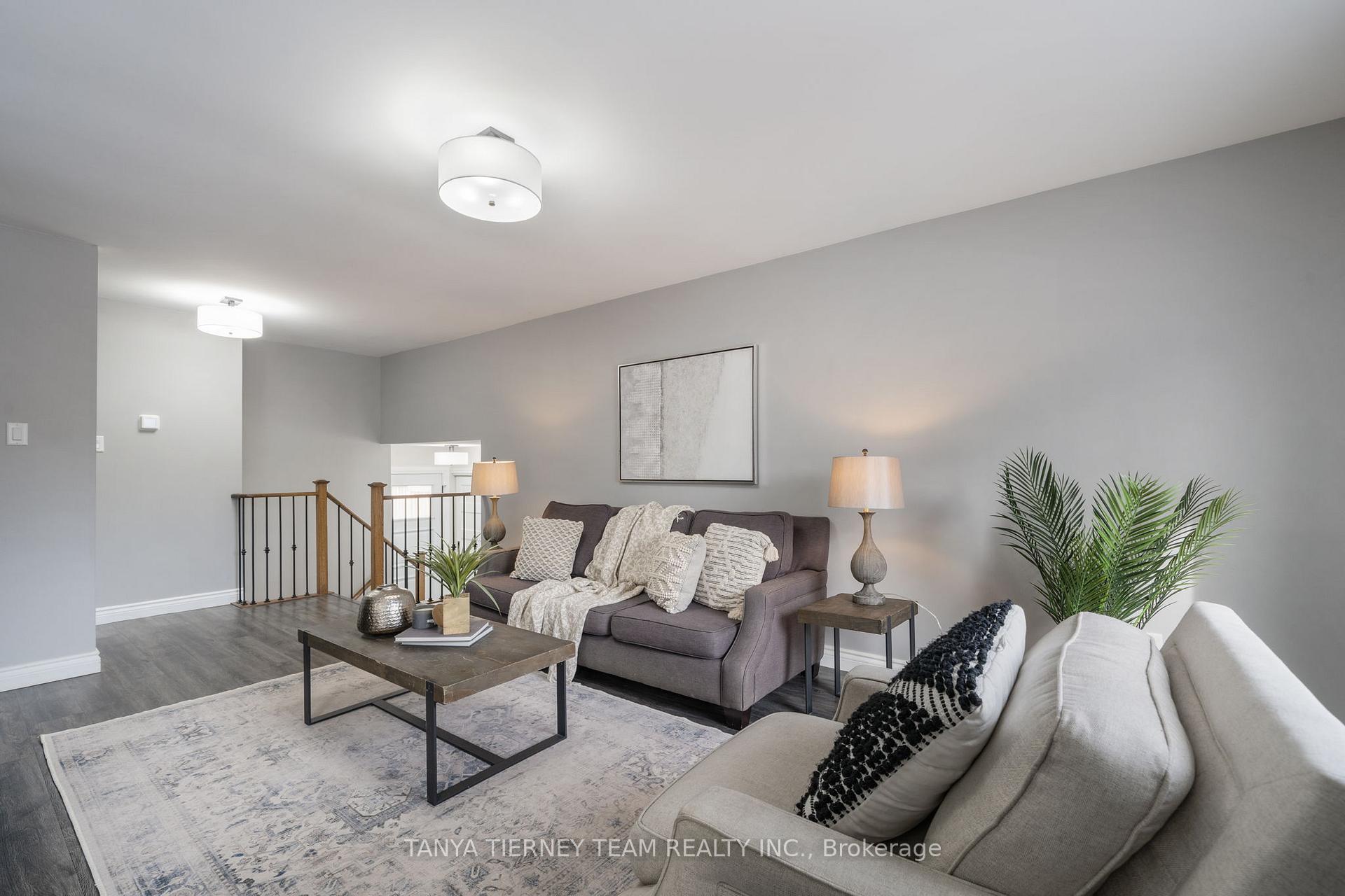 Photo 16 of 125 Guthrie Crescent, Whitby, Lynde Creek — HOMEH