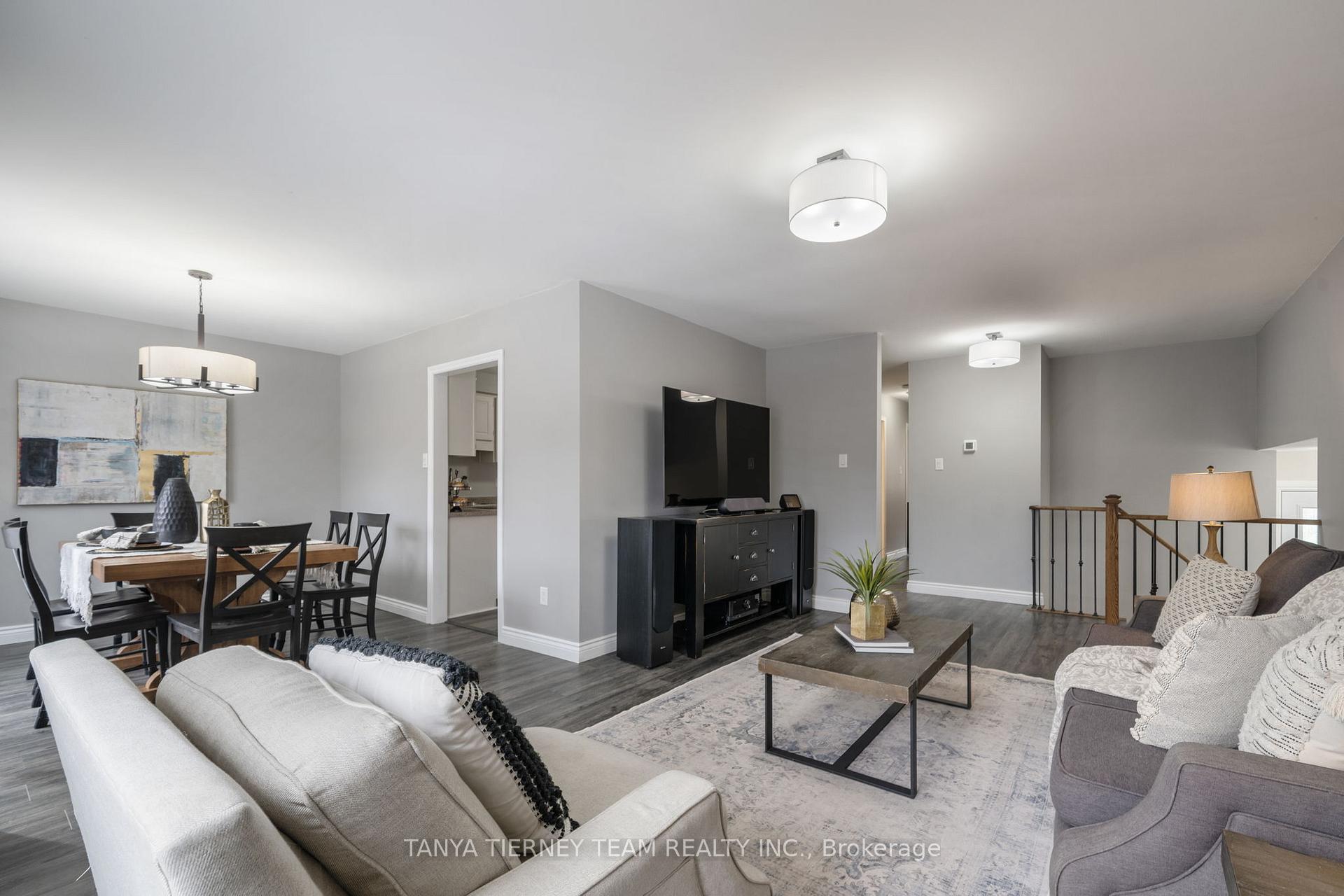 Photo 17 of 125 Guthrie Crescent, Whitby, Lynde Creek — HOMEH