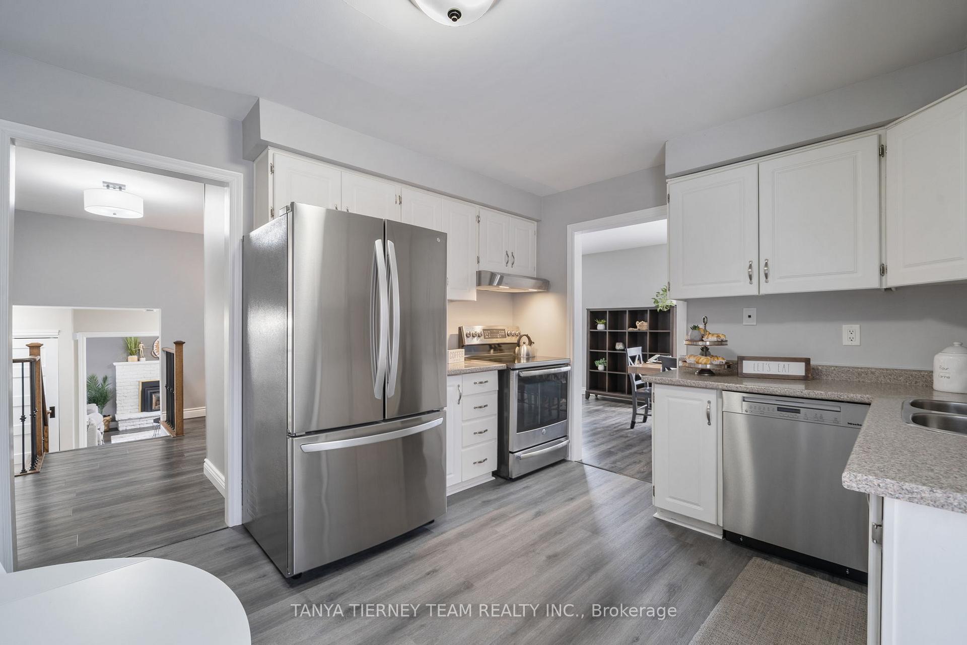 Photo 23 of 125 Guthrie Crescent, Whitby, Lynde Creek — HOMEH