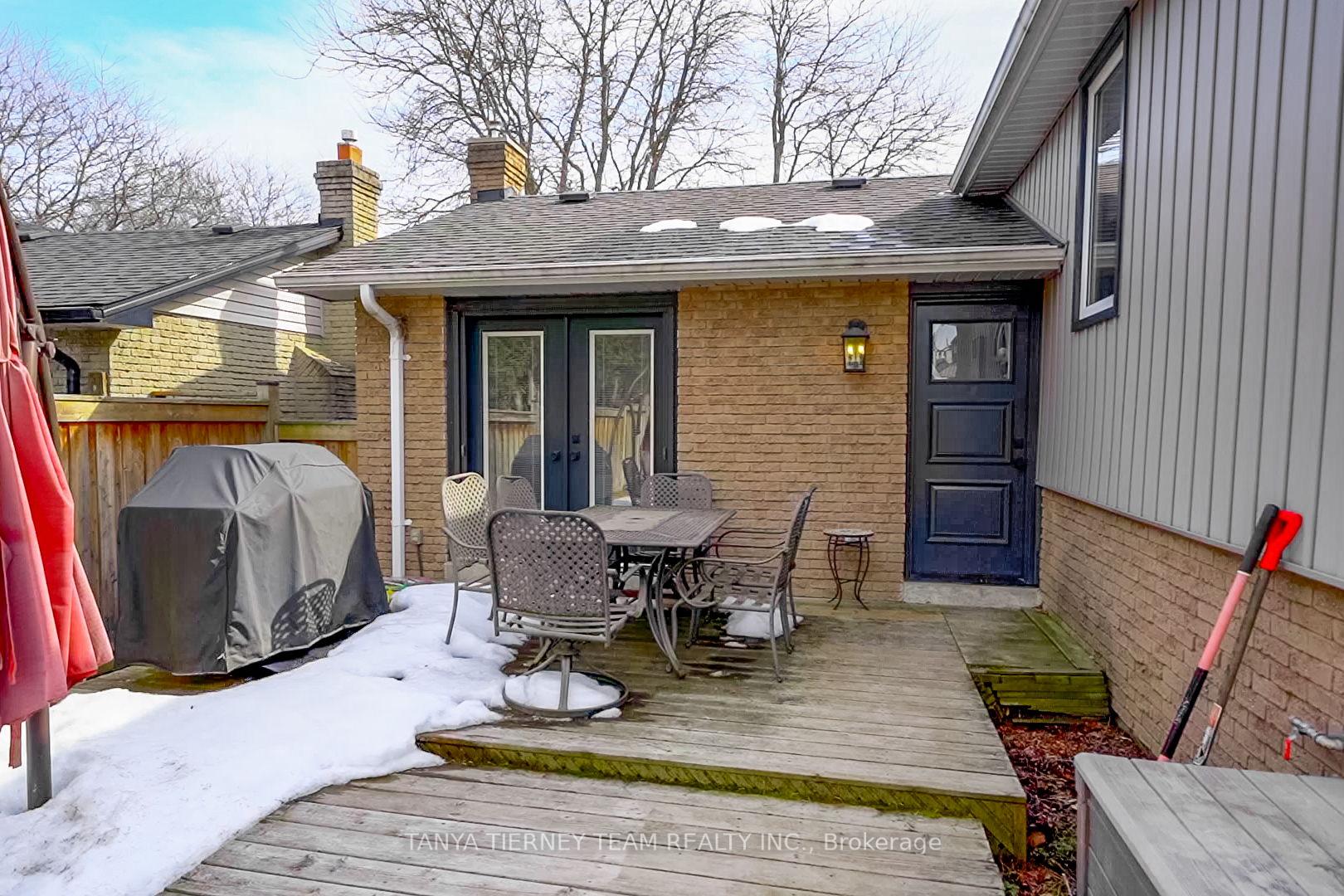 Photo 36 of 125 Guthrie Crescent, Whitby, Lynde Creek — HOMEH